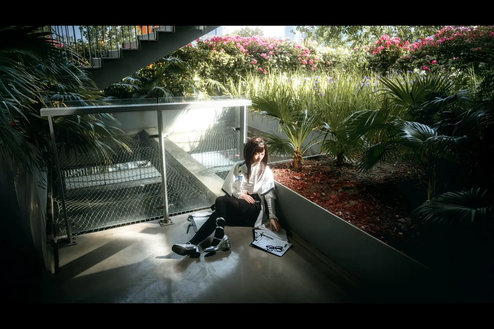 明日方舟, cosplay正片, 普瑞赛斯cos, 绿之丘摄影, 赛博女鬼 - 第1张