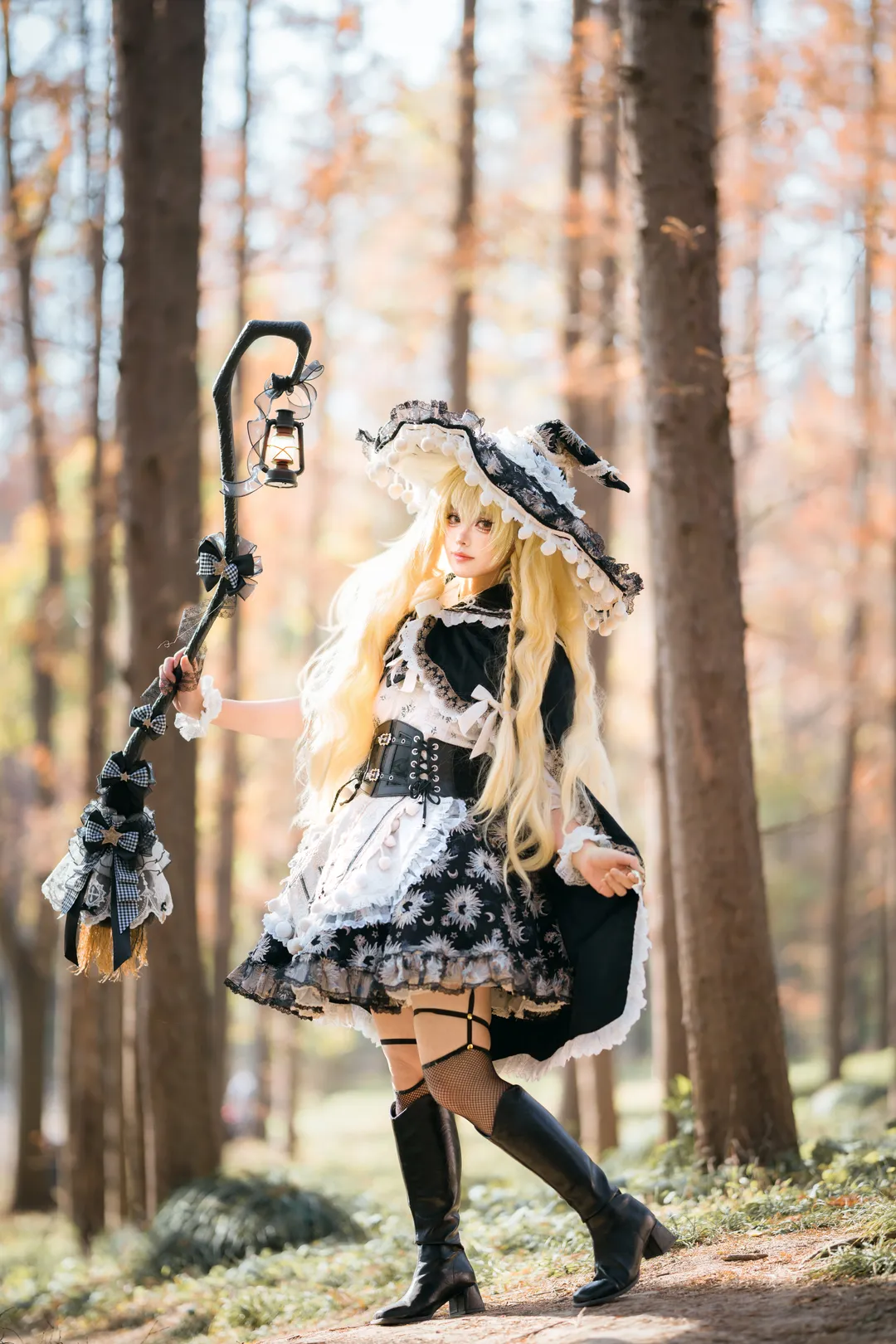 东方project, 雾雨魔理沙cos, cosplay摄影, 秋日森系外景, 小魔女洋装