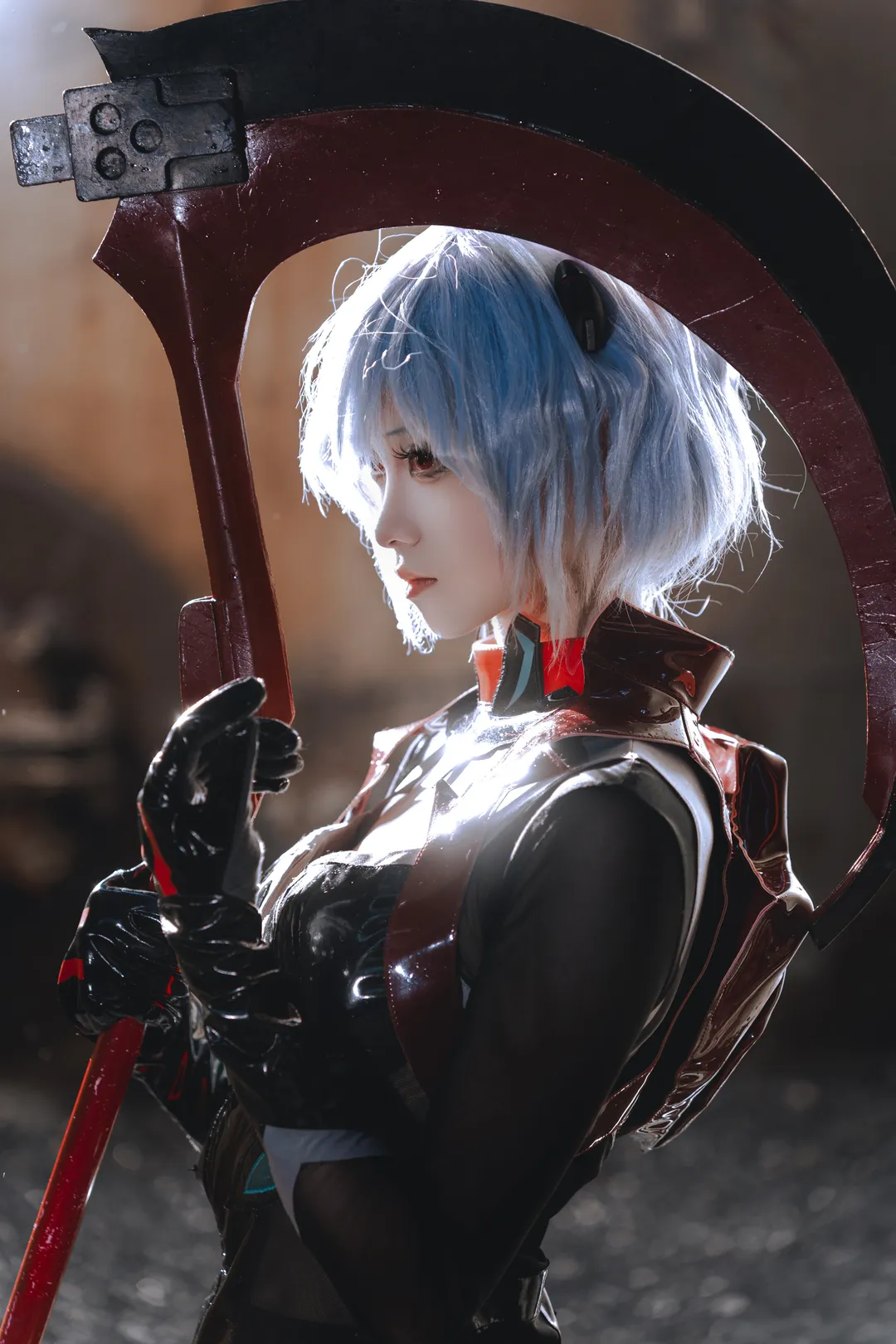 绫波丽cos, 新世纪福音战士, cosplay摄影, 废土风格, 镰刀道具 - 第1张
