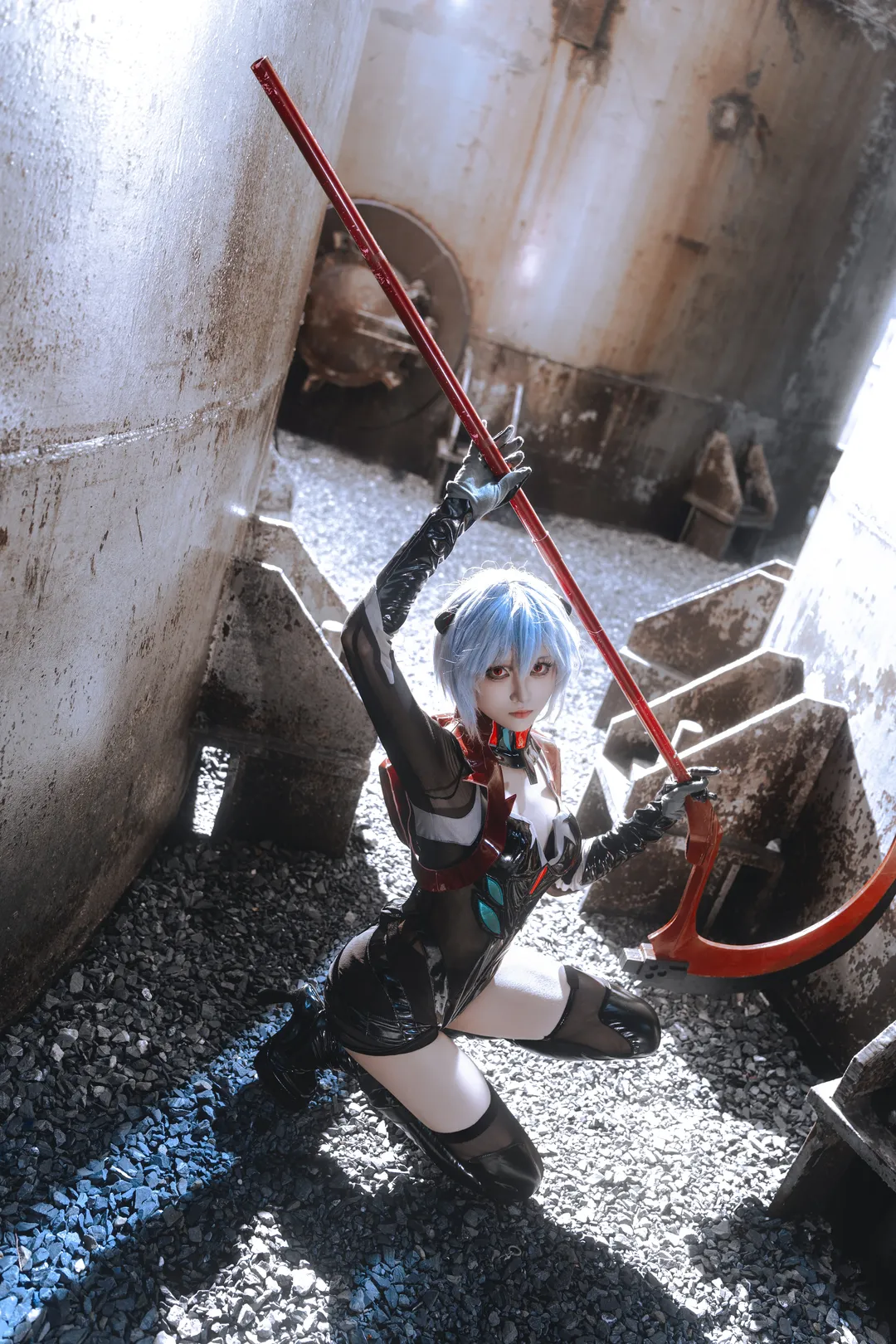 绫波丽cos, 新世纪福音战士, cosplay摄影, 废土风格, 镰刀道具