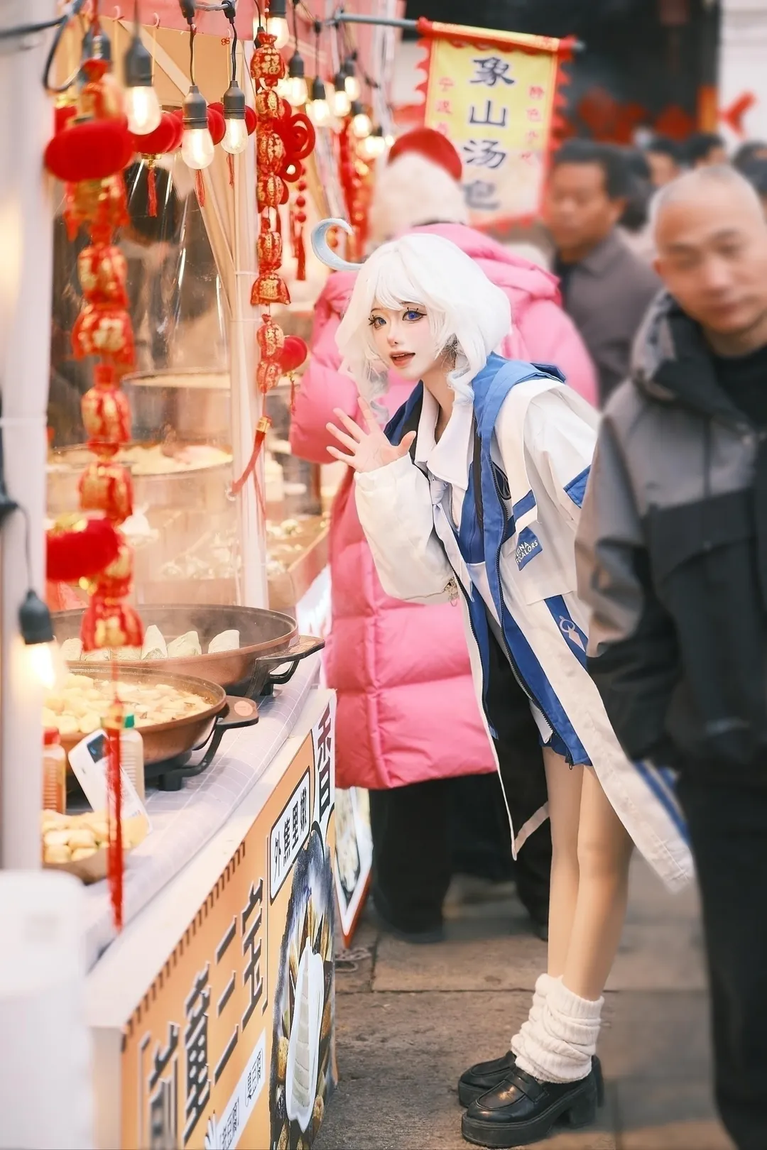 原神, 芙宁娜cos, 二次元街拍, 新年cos, 跨次元摄影
