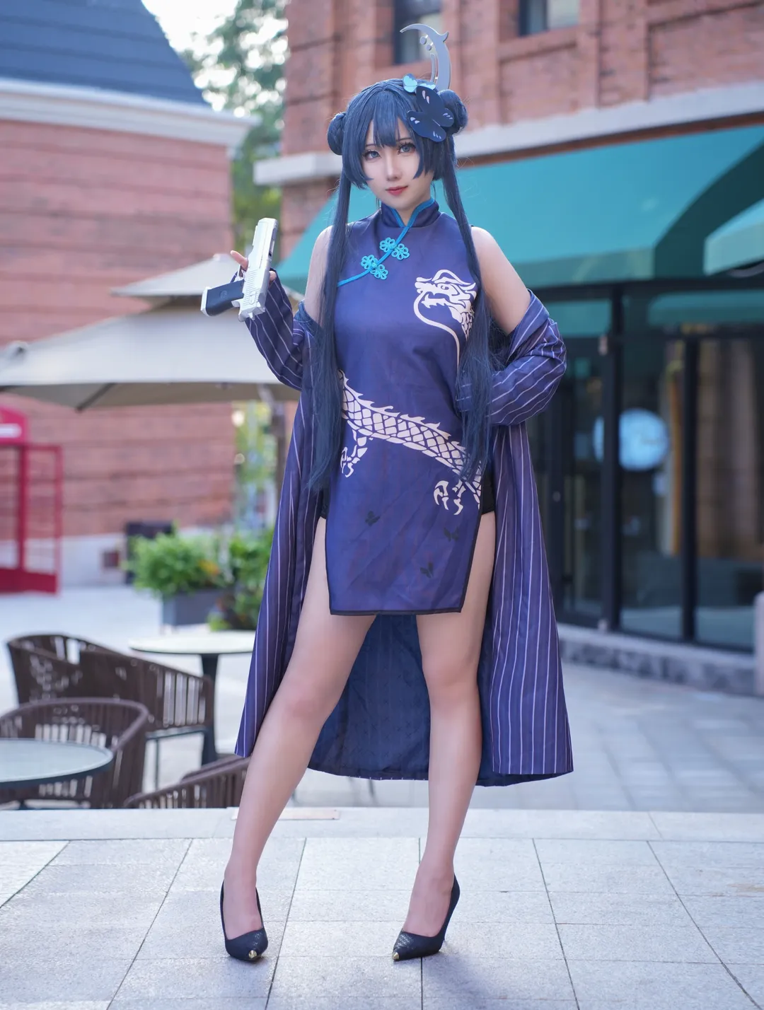 アウトドア撮影, キサキ コスプレ, ブルーアーカイブ, 改良チャイナドレスコスプレ, 銃器小道具