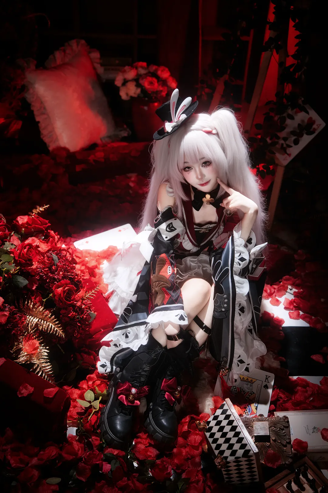 Anime-style photography, Honkai: Star Rail, Sparkle cosplay, Atmospheric cosplay, Dark style