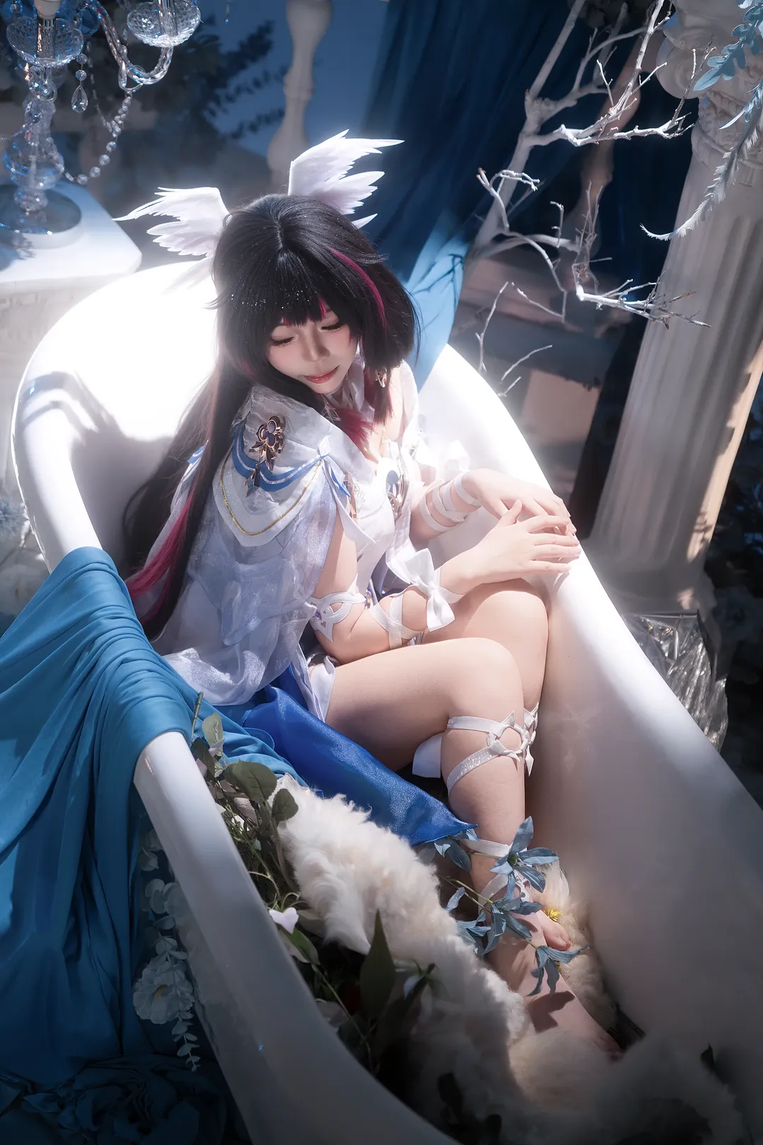 コロンビーナ コスプレ, 2次元少女, 雰囲気のある写真, ウィング・スタイリング, バスタブ撮影