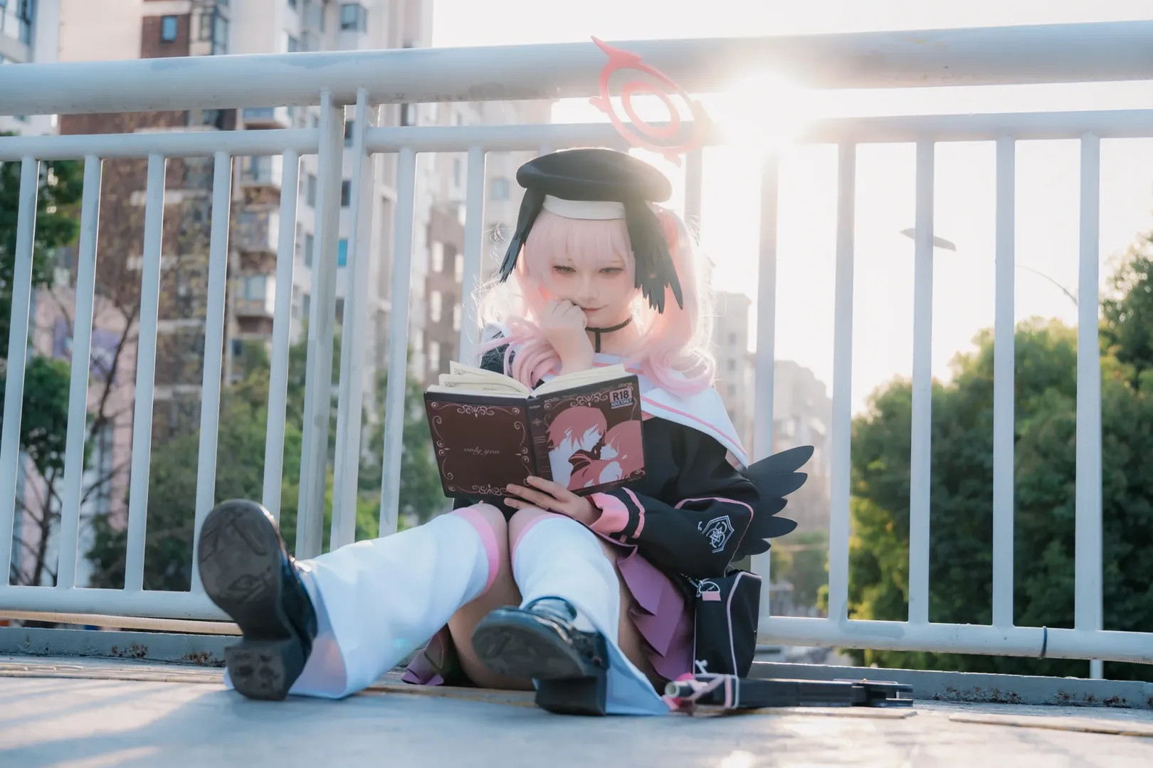 角色扮演, 蔚蓝档案, 下江小春cos, 二次元coser, 天桥外景 - 第2张