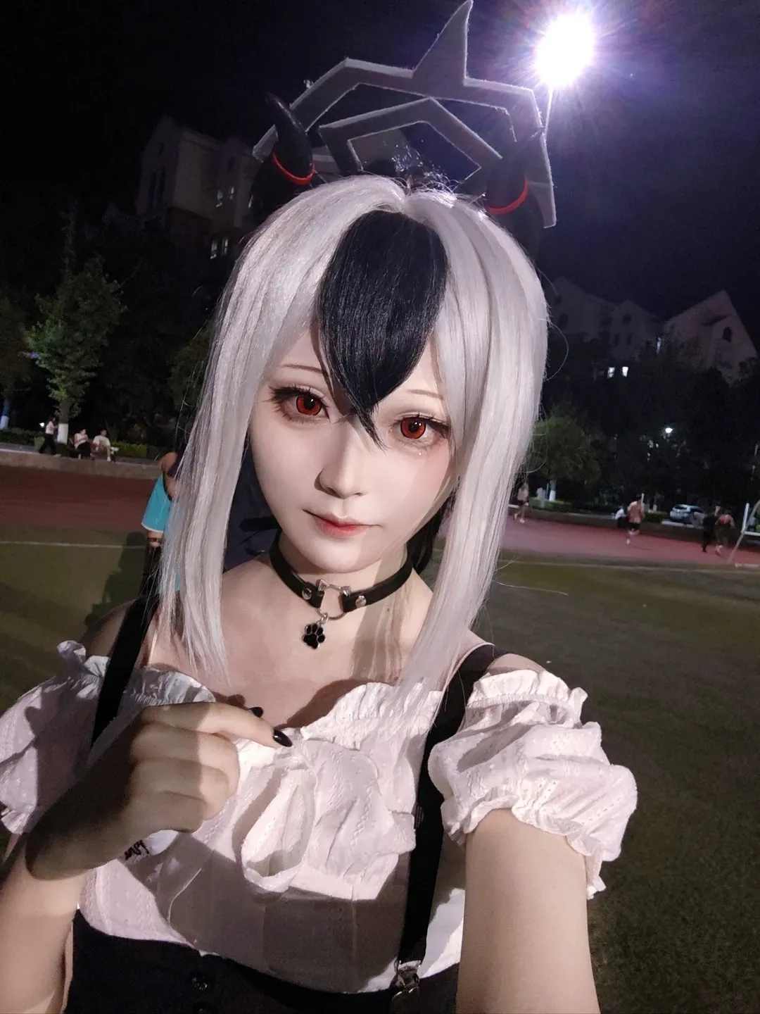ブルーアーカイブ, 鬼方カヨコ コスプレ, ロケーション撮影, サブカルファッション, 日常感 - 1枚目
