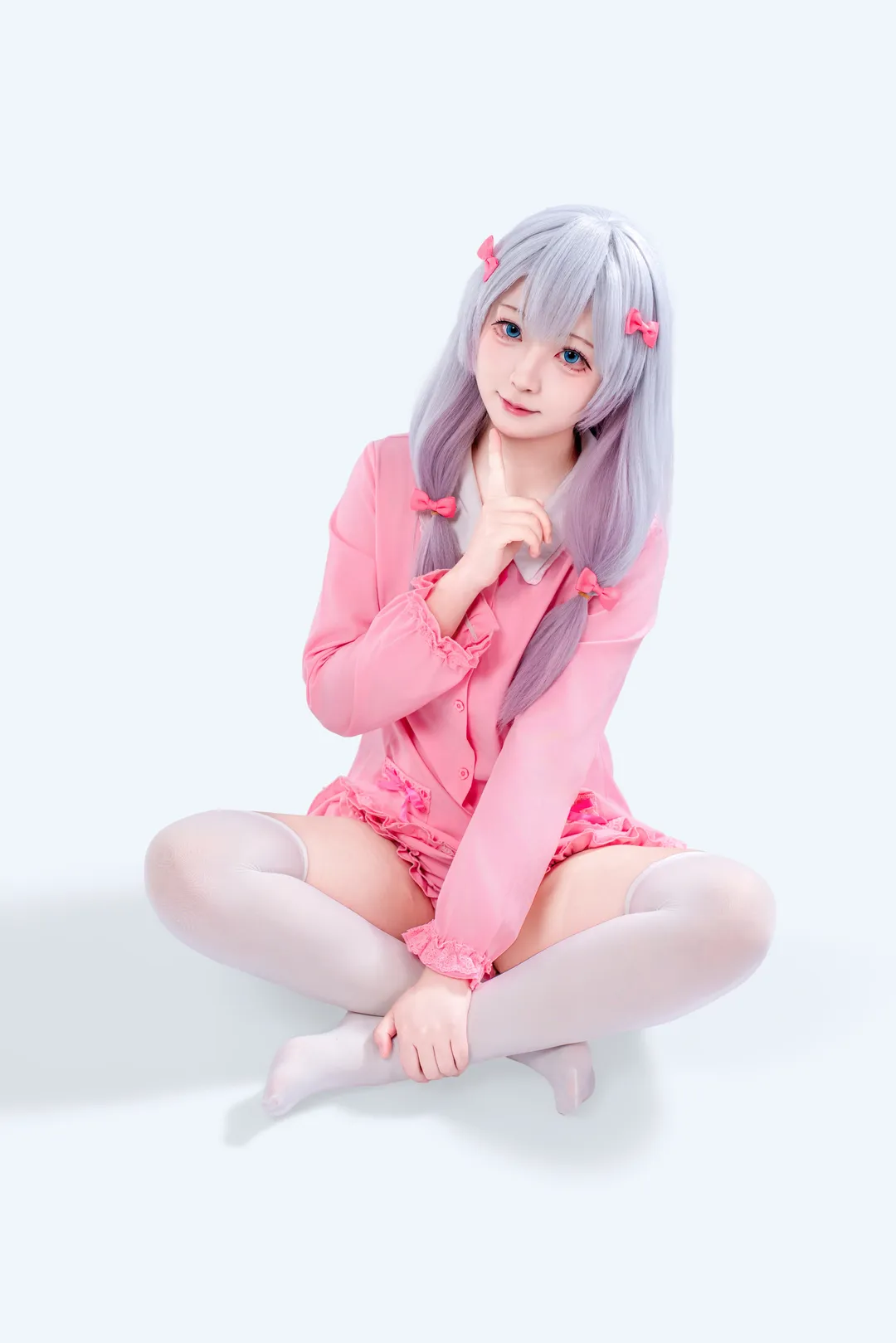 埃罗芒阿老师, 和泉纱雾cos, 银发双马尾, 白色过膝袜, 居家服cos