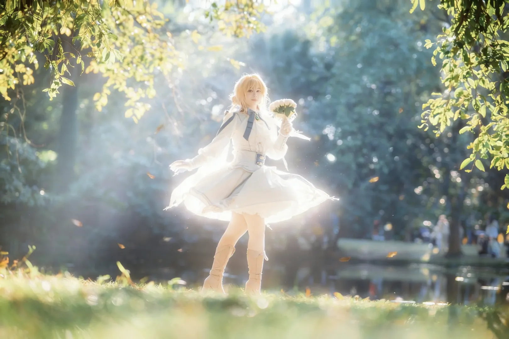 cosplay摄影, 薇尔莉特cos, 紫罗兰永恒花园, 逆光人像, 水边cos