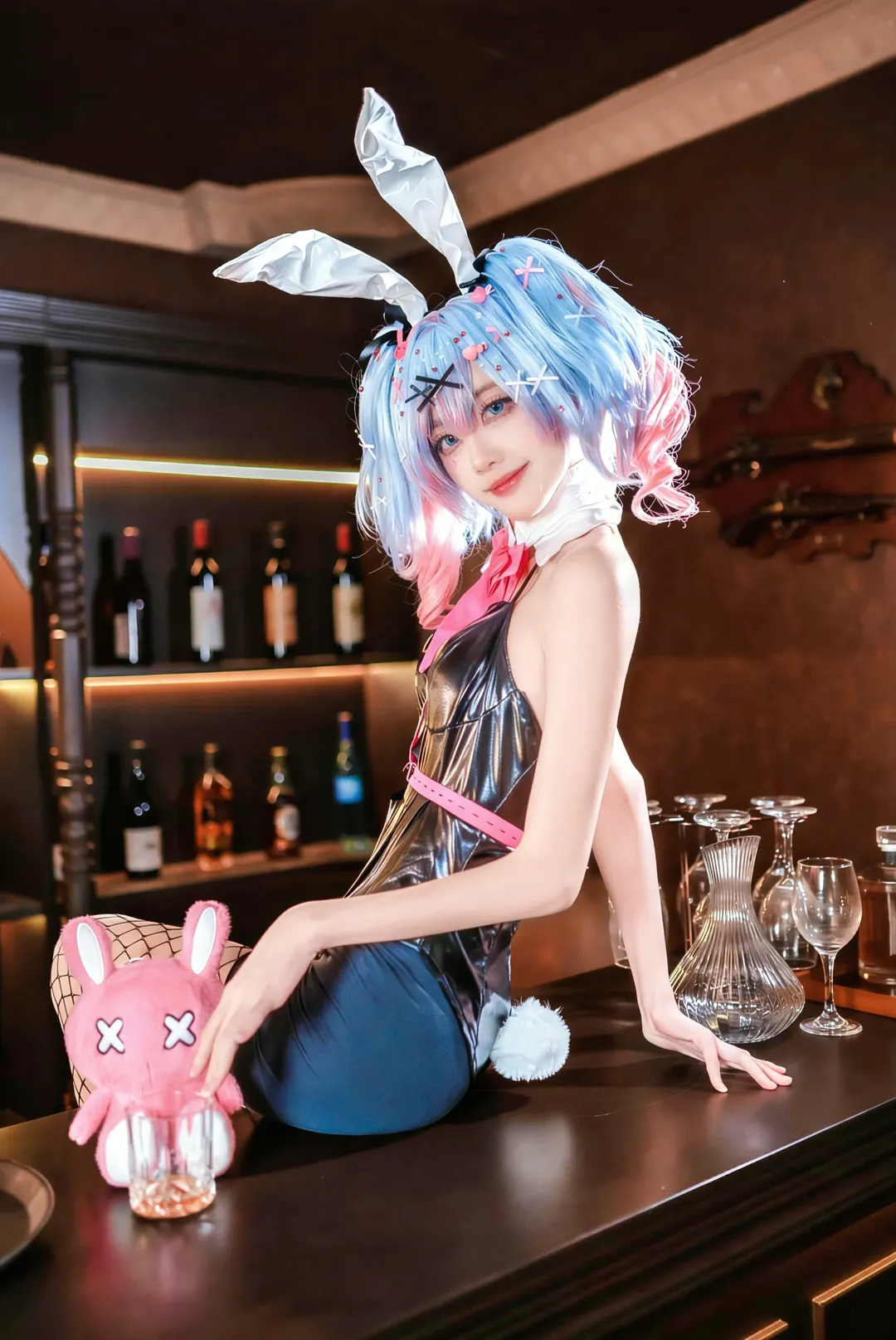 cos正片, 二次元cosplay, 初音未来cos, 兔子洞, 酒吧人像 - 第6张