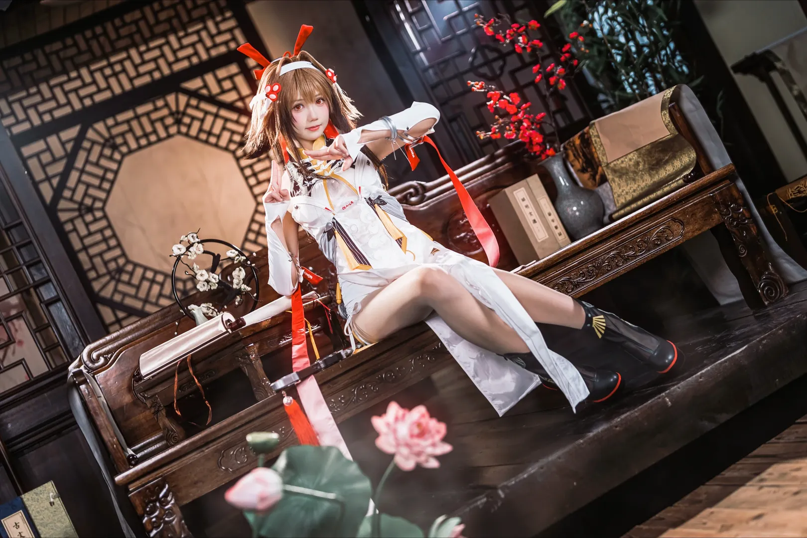 叶瞬光cos, 绝区零, 古风武侠, 兽尾造型, 大剑少女 - 第1张