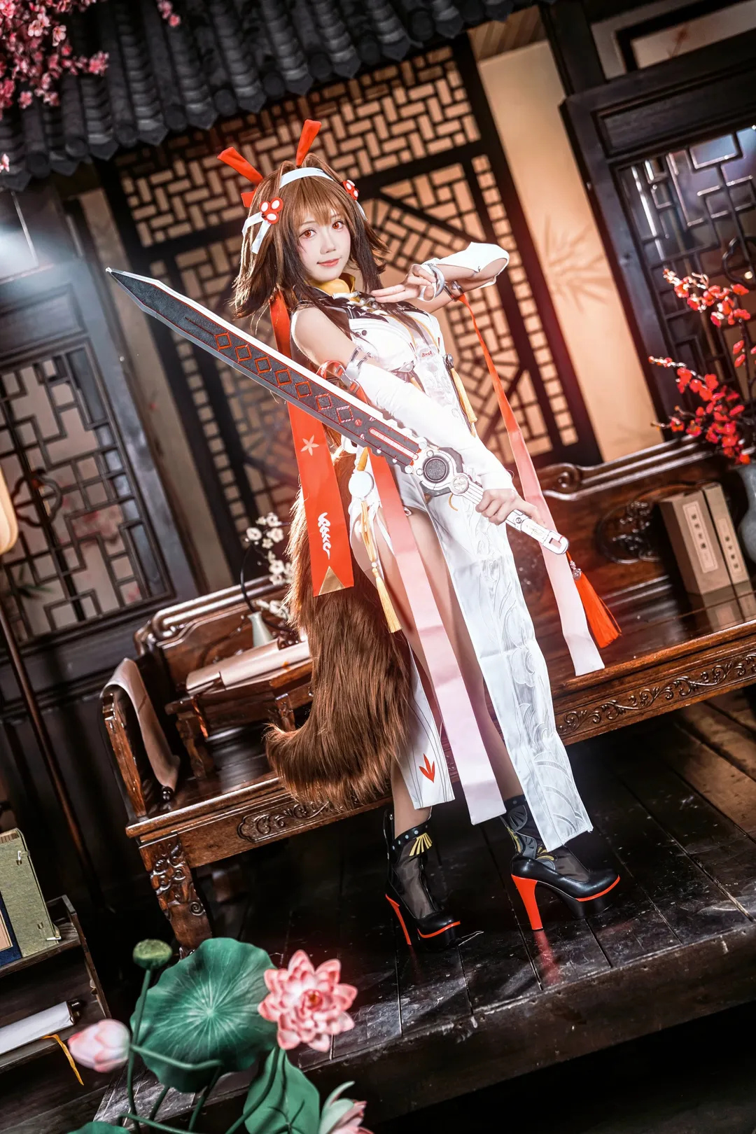 叶瞬光cos, 绝区零, 古风武侠, 兽尾造型, 大剑少女 - 第2张
