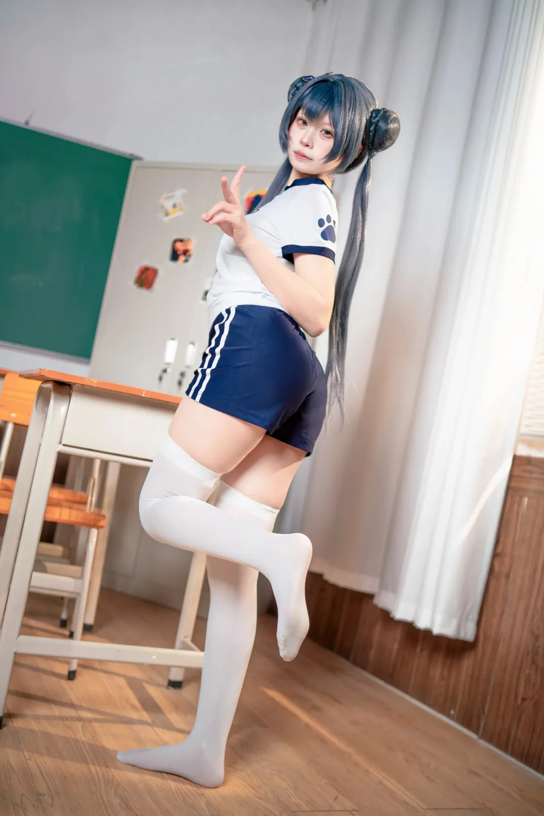 cosplay, 妃咲cos, 碧蓝档案, 白丝, 体操服 - 第1张