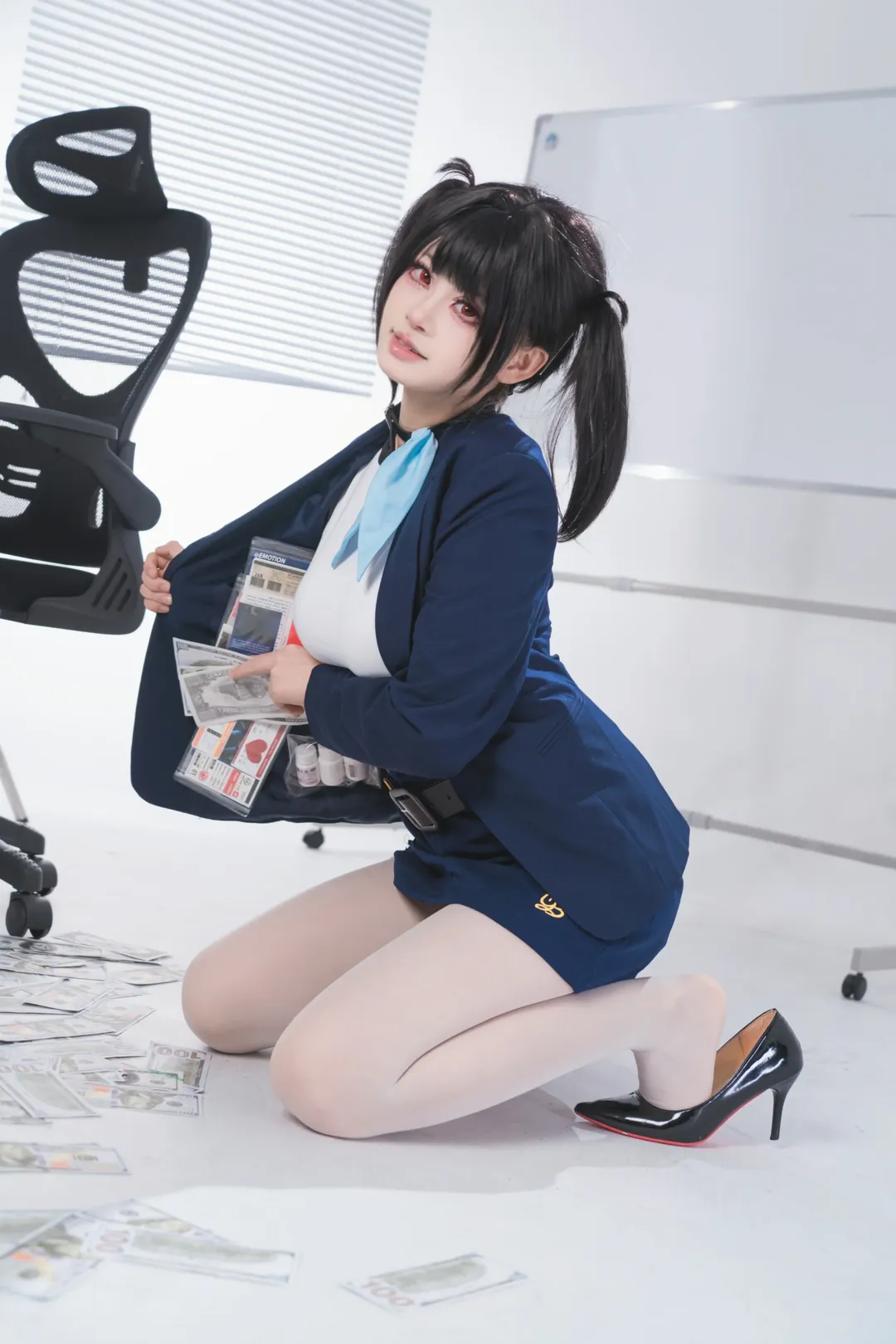 二次元コスプレ, 勝利の女神：NIKKE, 白ホリ撮影, ソラ コスプレ, OLスタイル - 3枚目