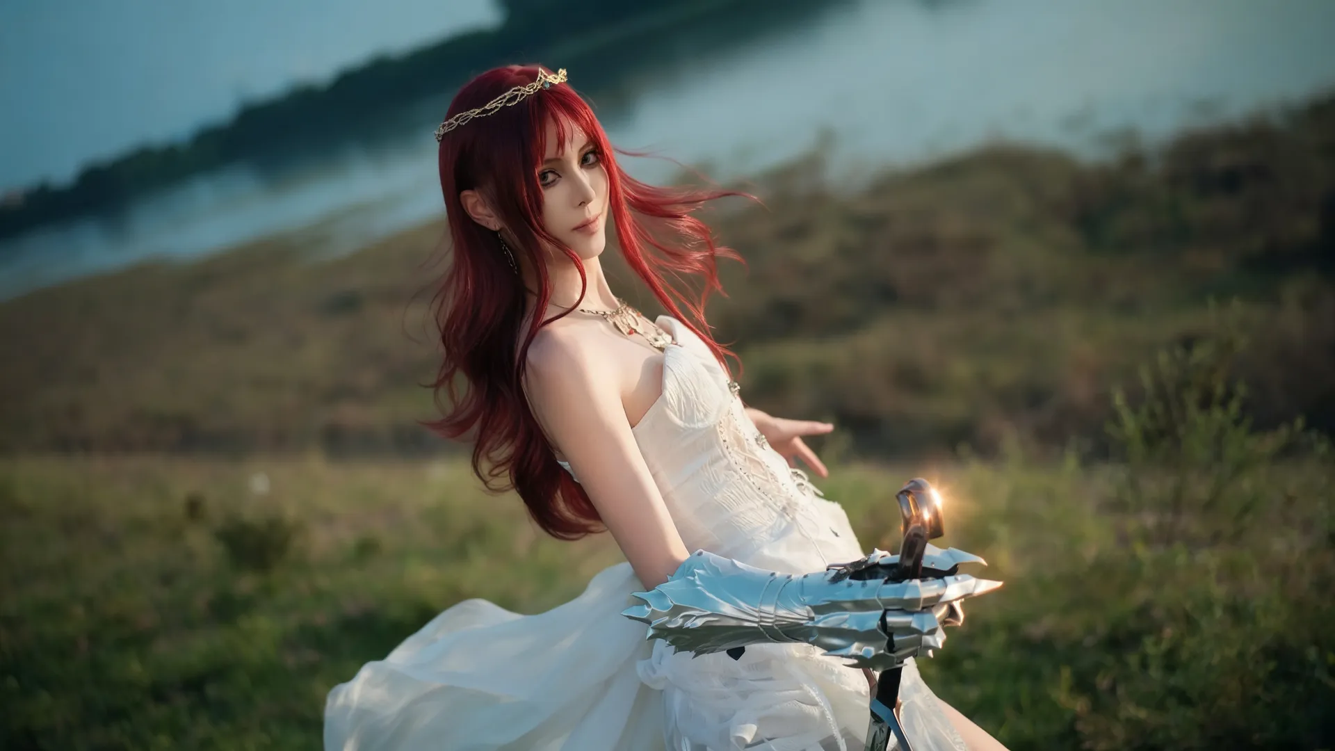 户外摄影, 红发cos, 女骑士cos, 白裙战斗装, 奇幻风cosplay - 第9张