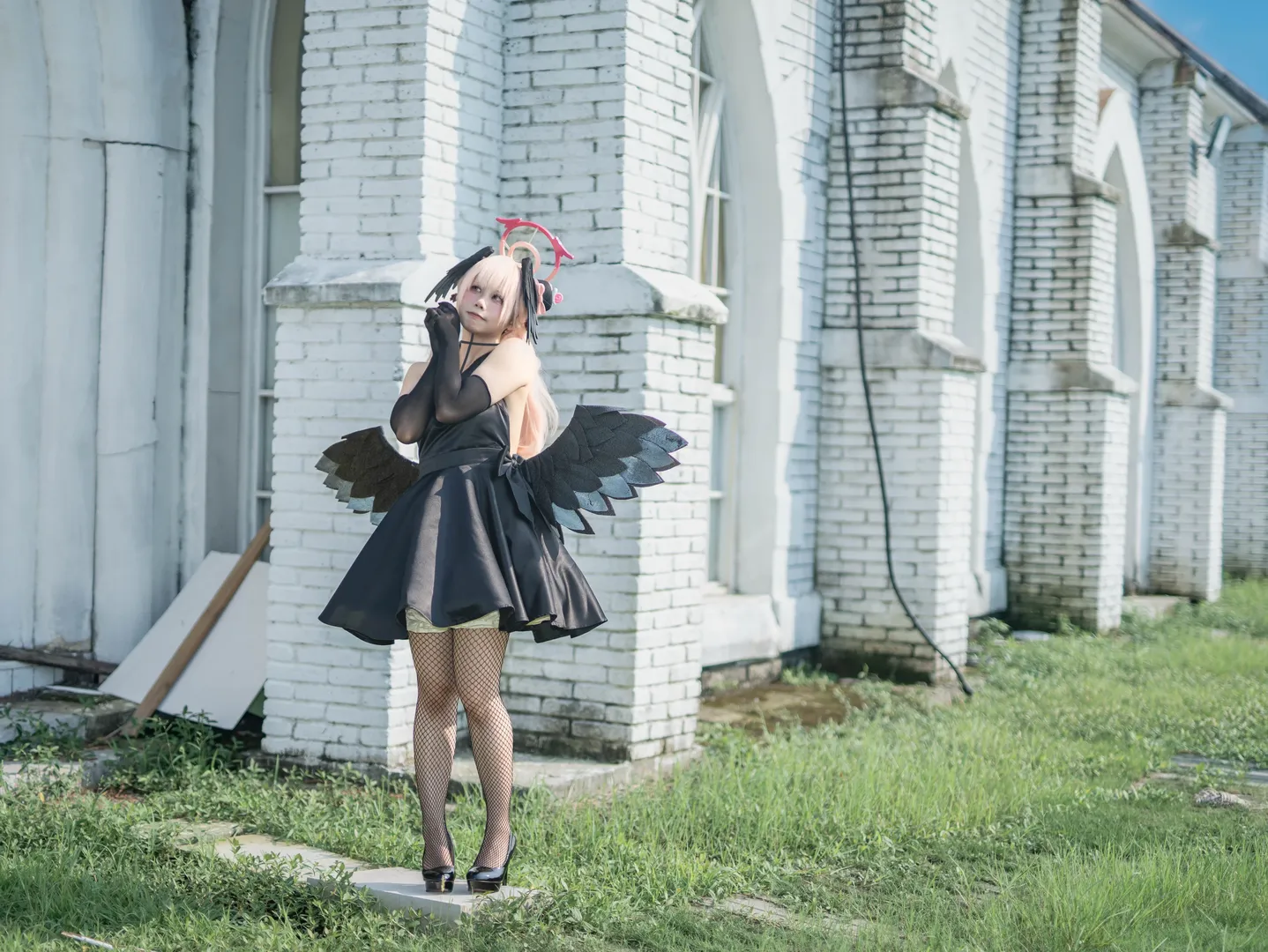 Blue Archive, Outdoor photography, Shimoe Koharu cosplay, Anime cosplay, Gothic style outfit - Image 4
