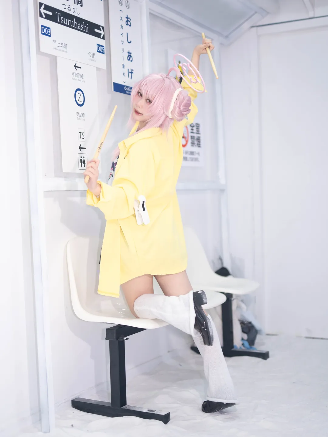 Blue Archive, Anime vibe, Yutori Natsu cosplay, Cosplay photography sharing, Natsu (Band)