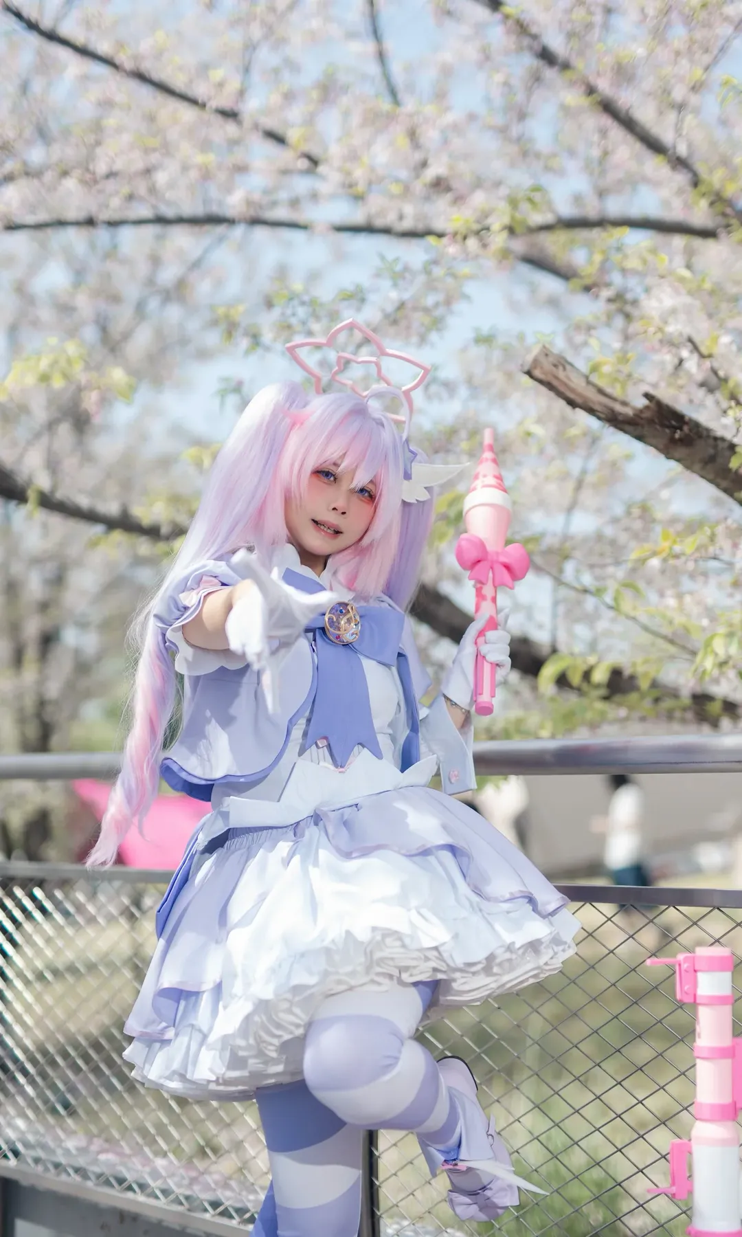 碧蓝档案, 宇泽玲纱cos, 魔法少女cosplay, 樱花外景cosplay, 二次元Coser日常 - 第2张