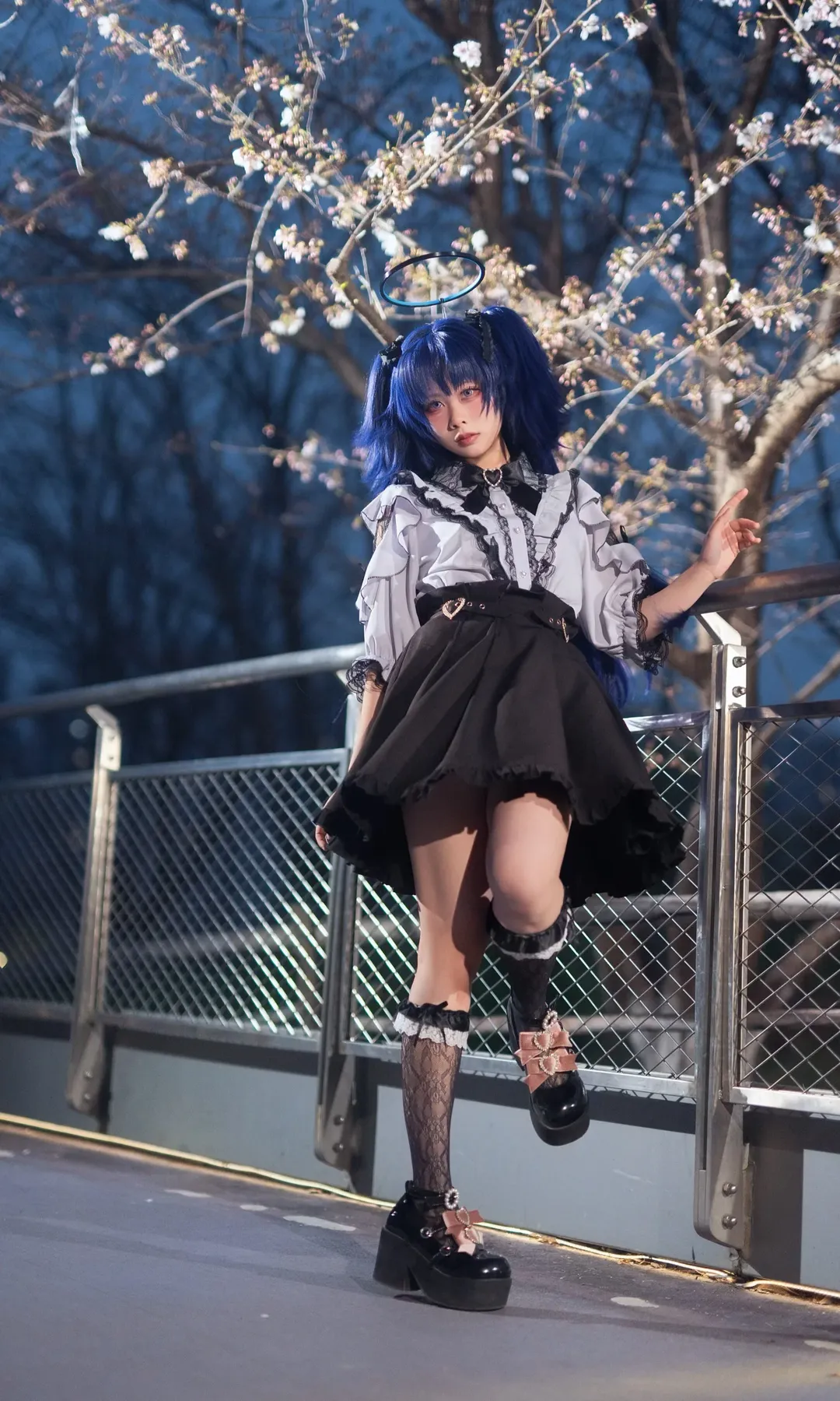 Blue Archive, Hayase Yuuka cosplay, Cosplay outfit, Night cherry blossom photography, Night outdoor shoot