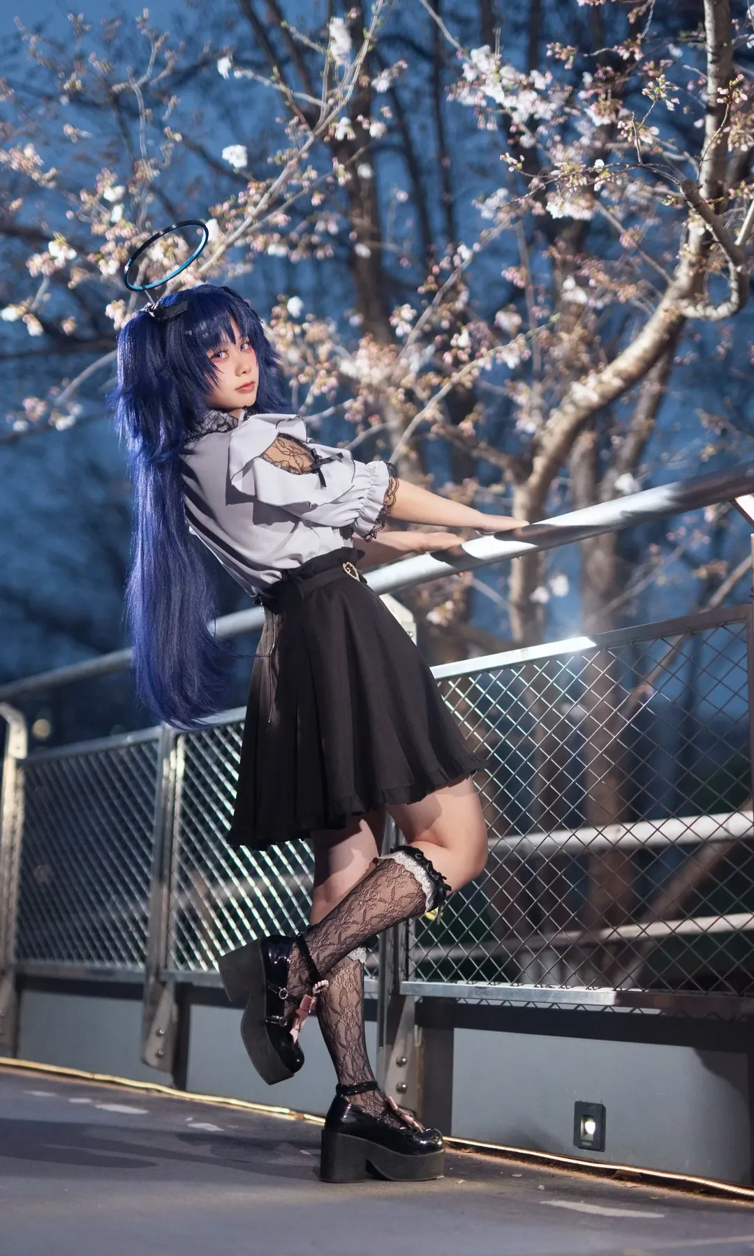 碧蓝档案, 早濑优香cos, cosplay穿搭, 夜樱摄影, 夜景外景 - 第3张