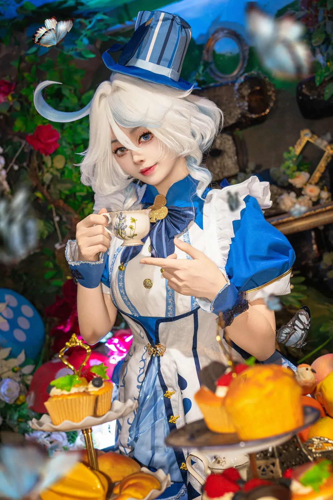 原神, 芙宁娜cos, cosplay摄影, 爱丽丝主题, 奇幻茶会