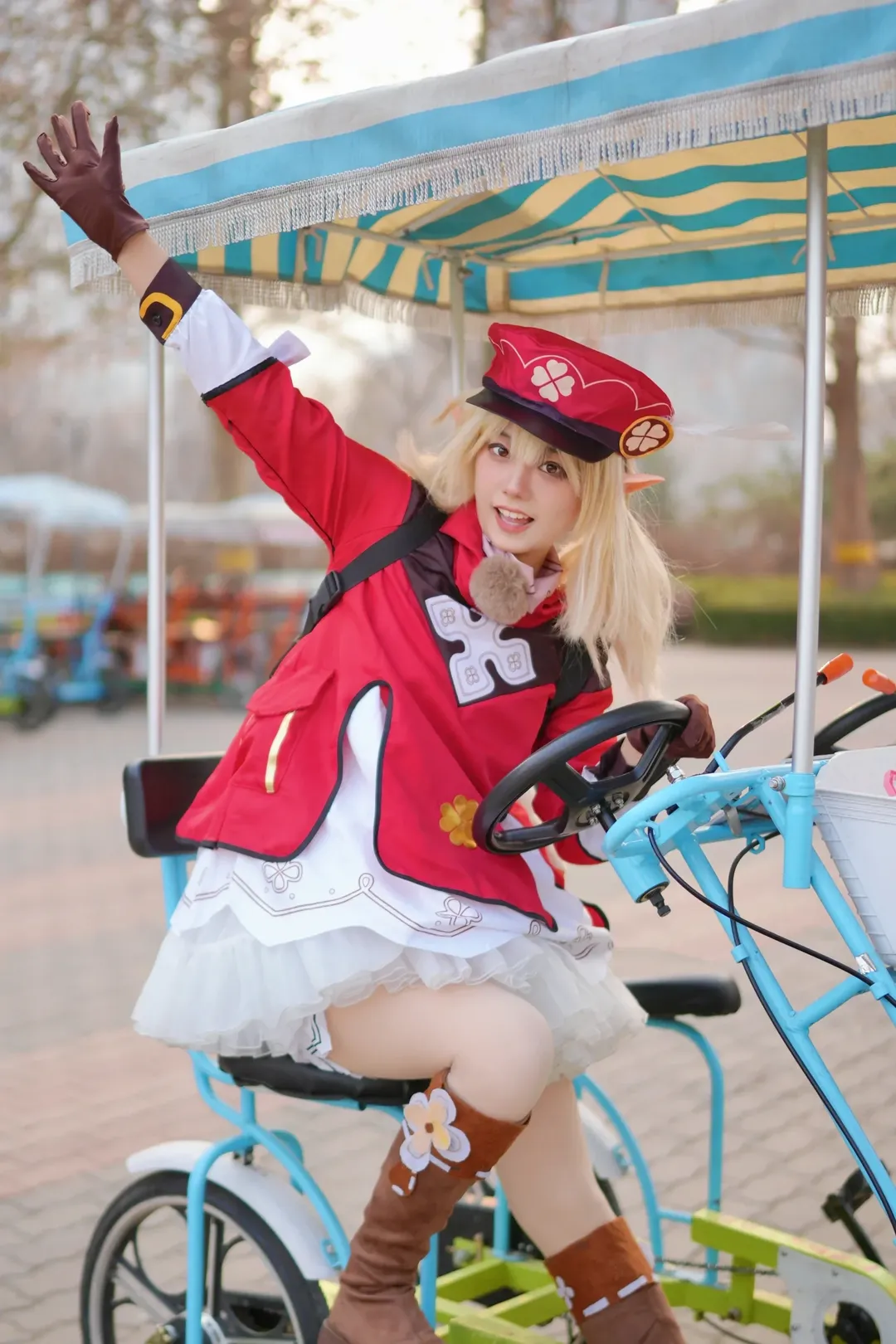 原神, 可莉cos, cosplay分享, 二次元日常, 游乐园拍照 - 第11张