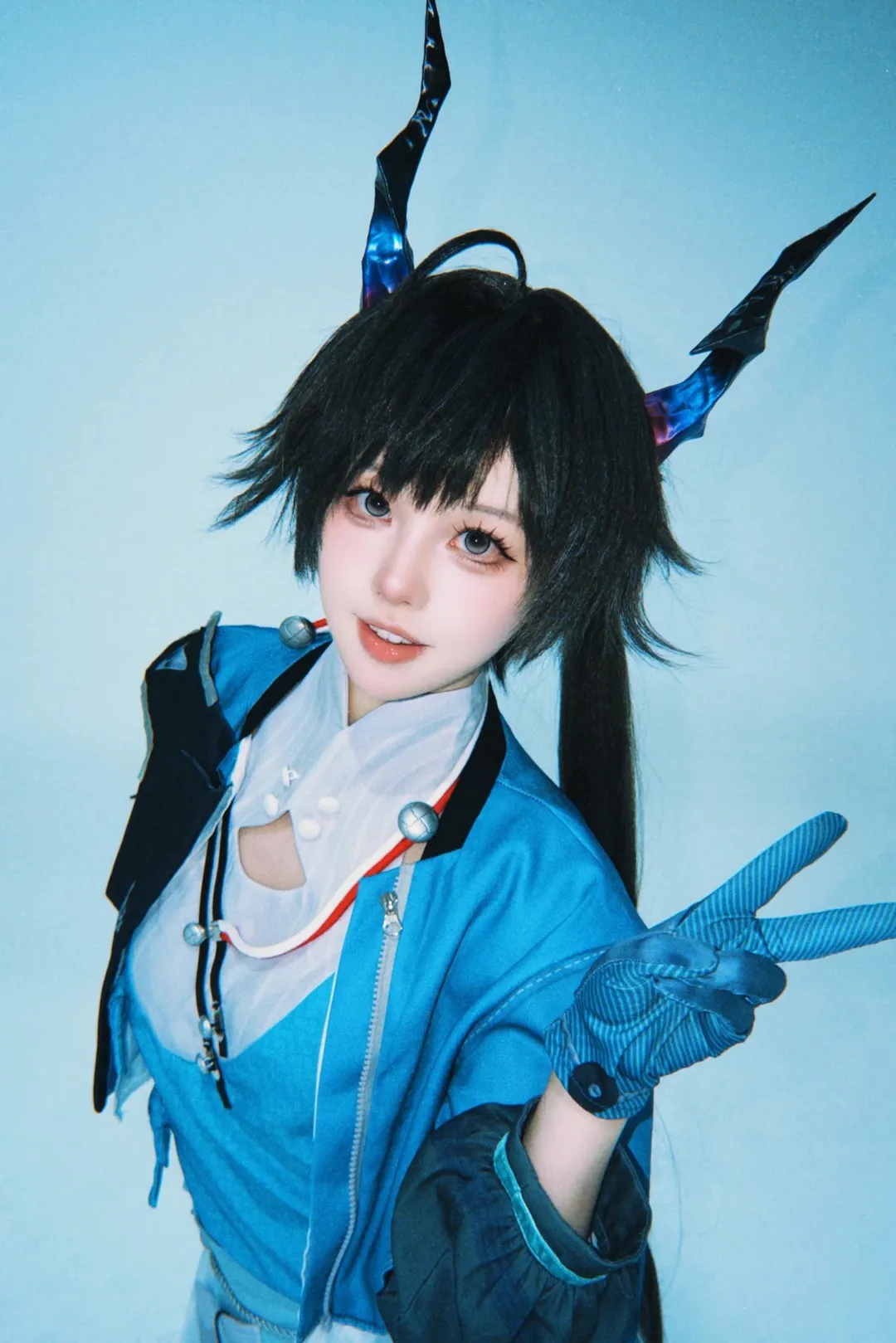 明日方舟终末地, cosplay摄影, 陈千语cos, 蓝系穿搭, 二次元造型 - 第1张