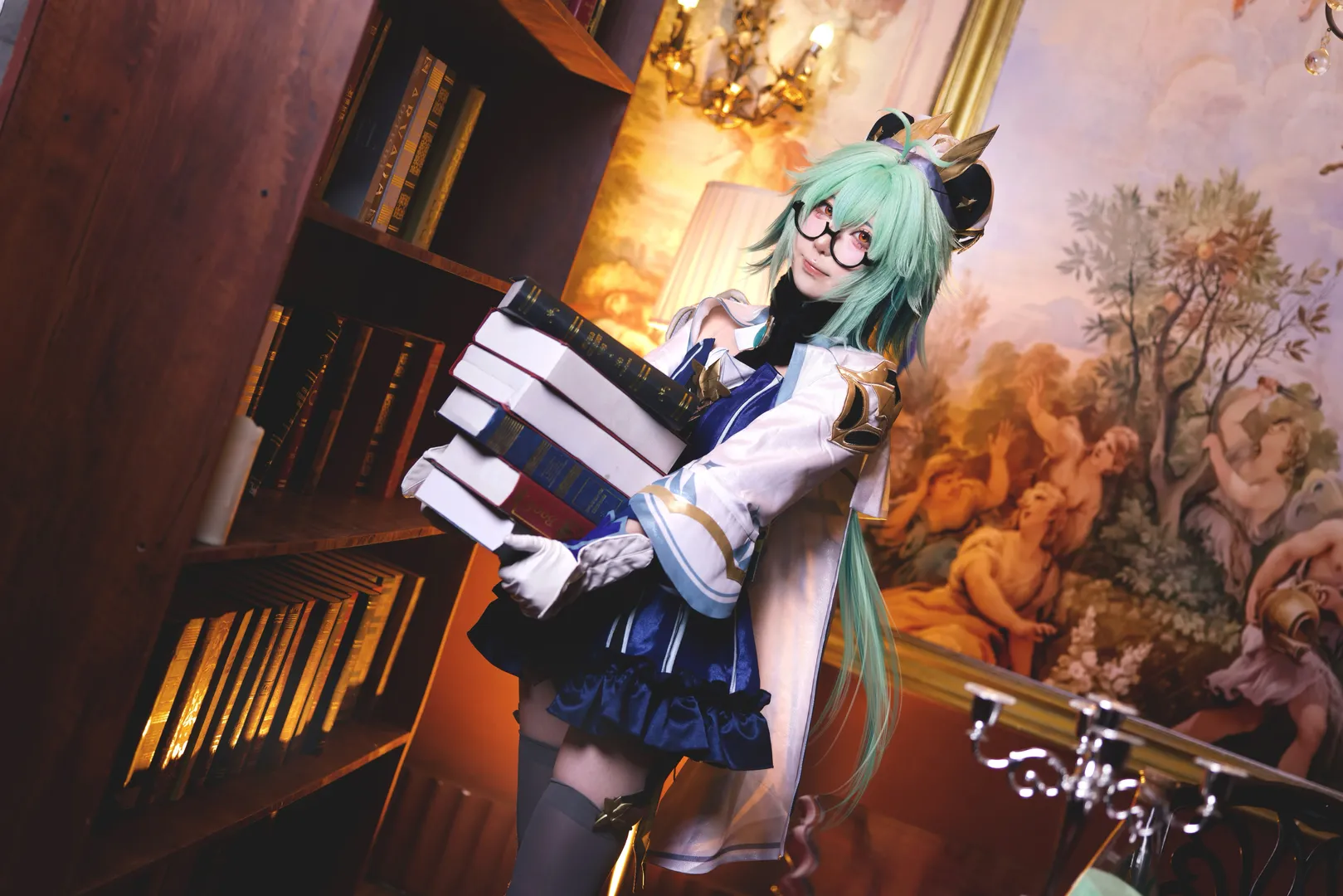 Genshin Impact, Sucrose cosplay, Cosplay photography, Library scene, Scholar outfit