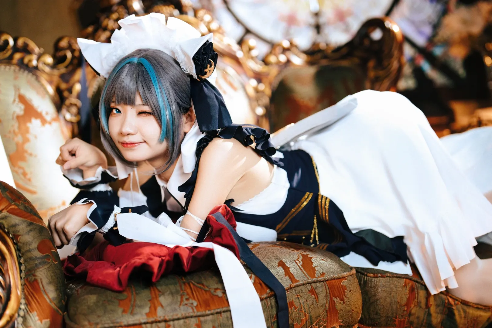 チェシャー コスプレ, アズールレーン, コスプレ撮影, メイド服コーデ, 二次元風の完成写真 - 4枚目