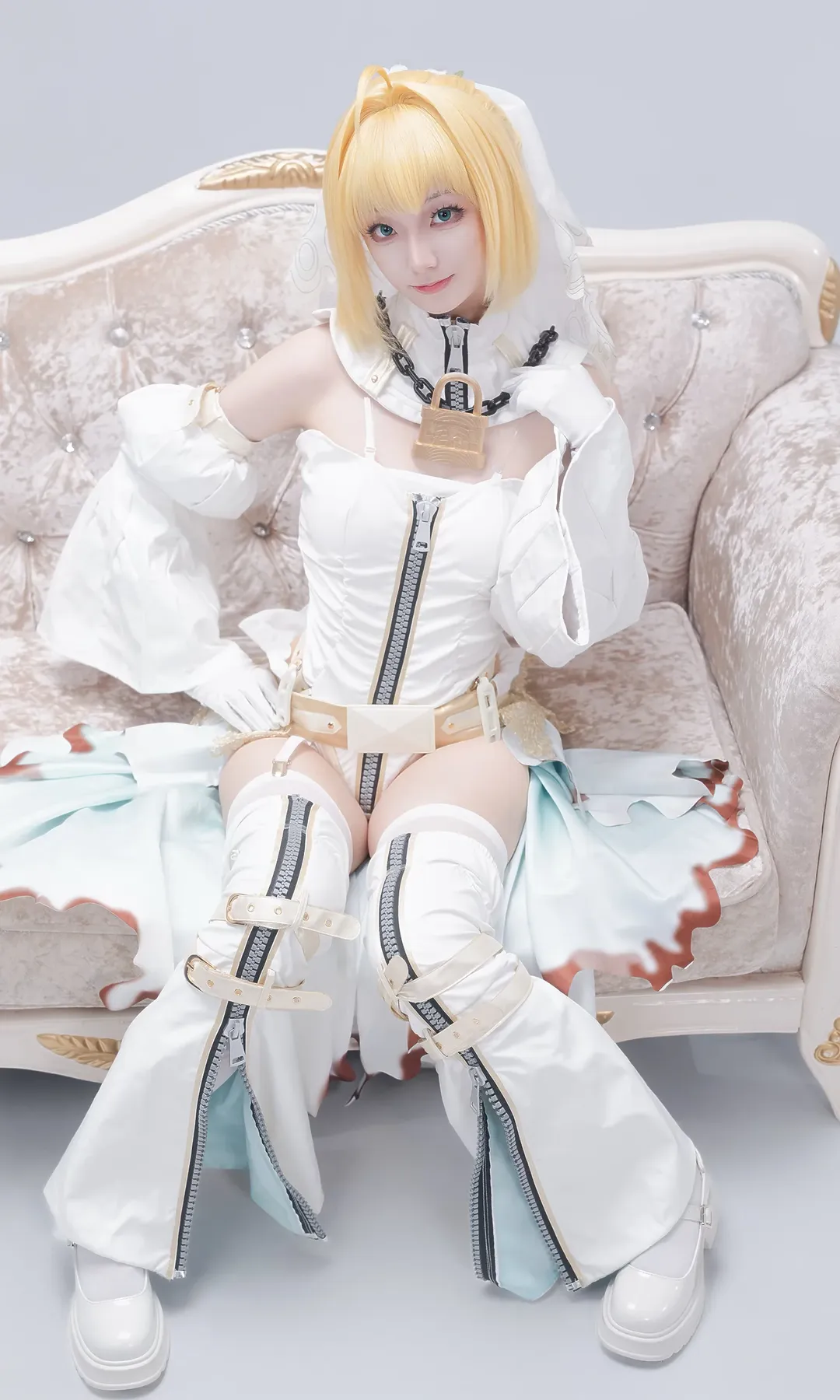 二次元少女, FGO, 尼禄cos, cosplay摄影, 白丝战靴 - 第4张