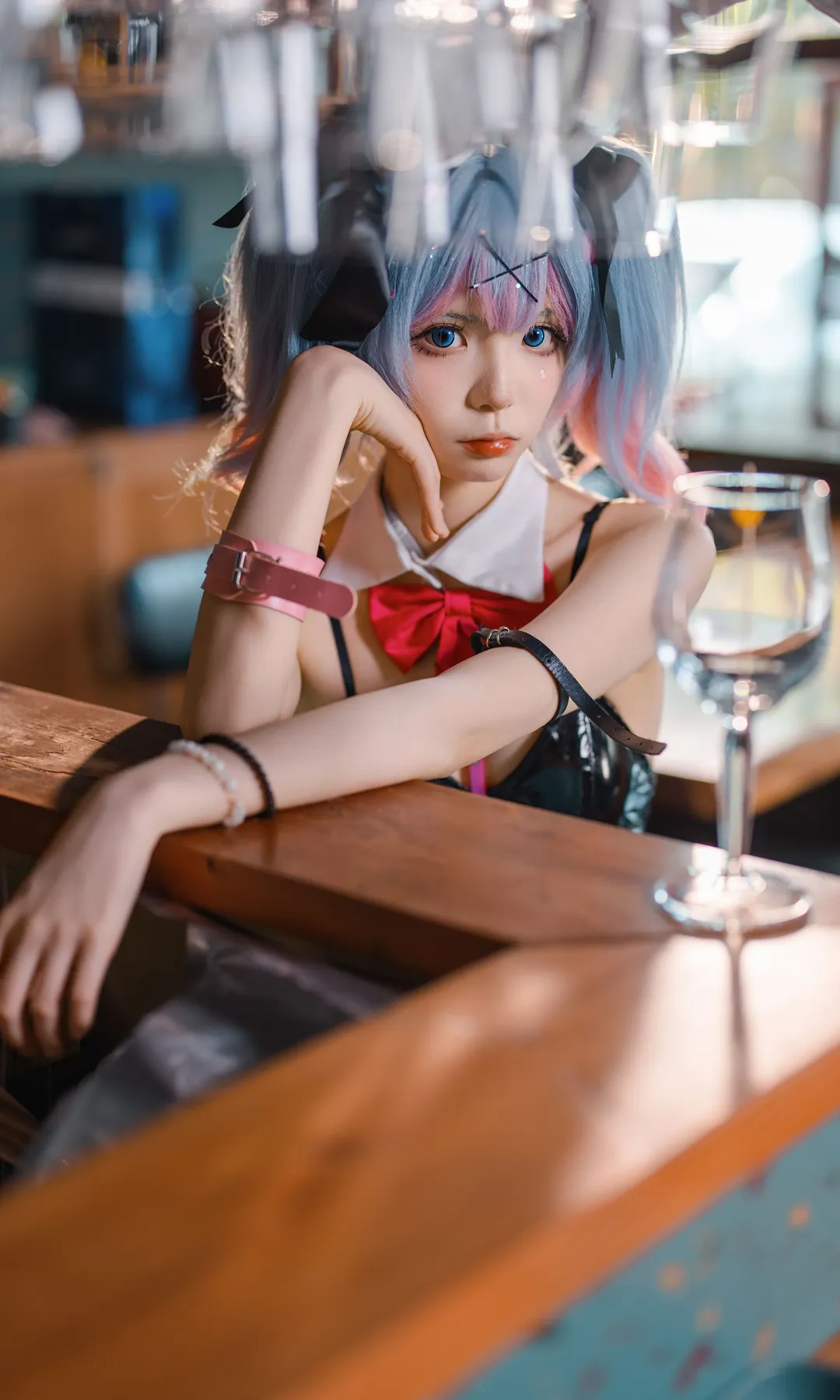 女仆装, 日系小清新, 兔女郎cos, 酒吧摄影, 网袜 - 第8张