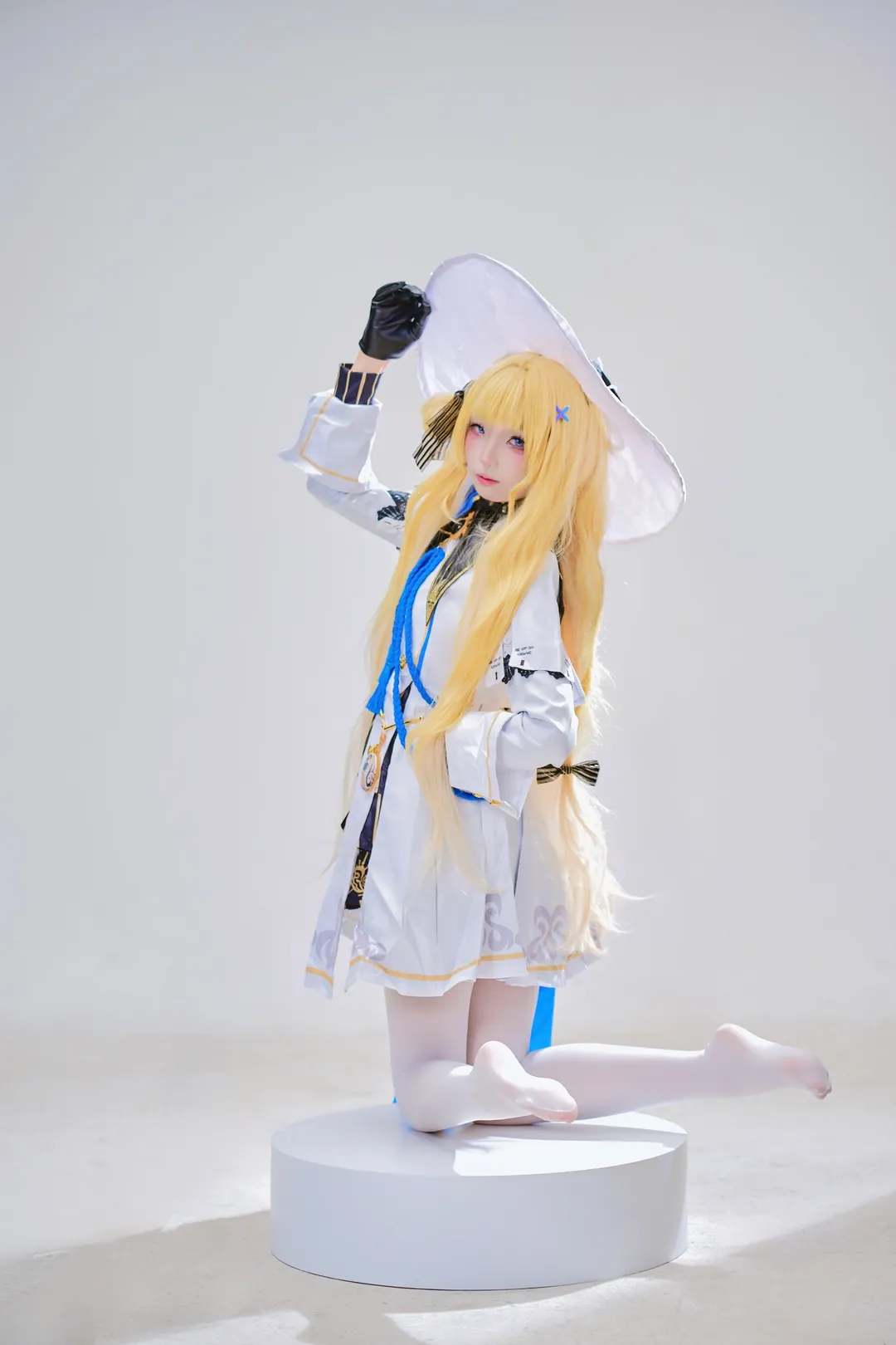 菲比cos, 鳴潮, 二次元, cosplay, 棚拍