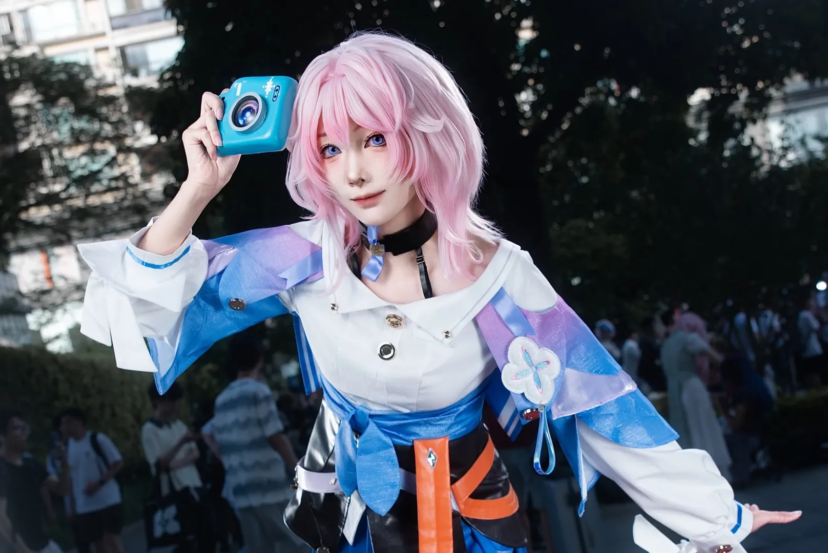 崩坏星穹铁道, 三月七cos, 萤火虫漫展, 粉色短发, cosplay返图 - 第1张