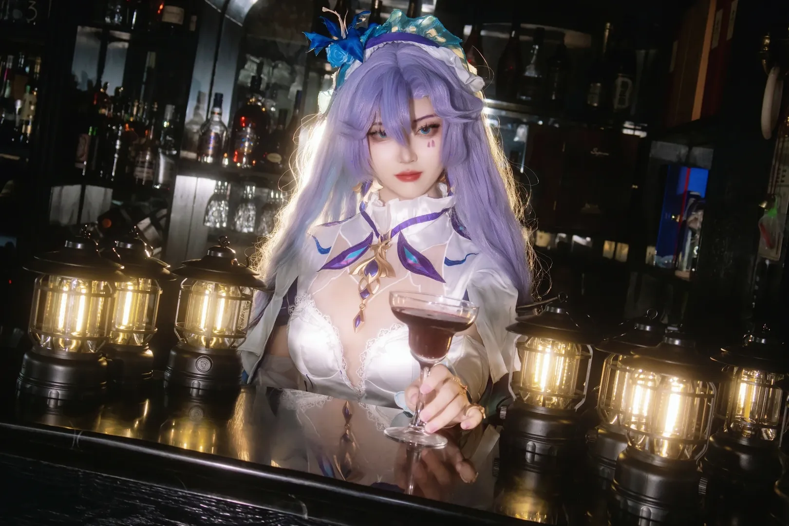 ロールプレイ, 鳴潮, 紫髪コスプレ, カンタレラコスプレ, 花畑撮影 - 5枚目