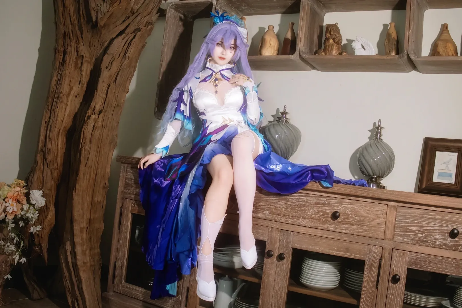 ロールプレイ, 鳴潮, 紫髪コスプレ, カンタレラコスプレ, 花畑撮影 - 7枚目