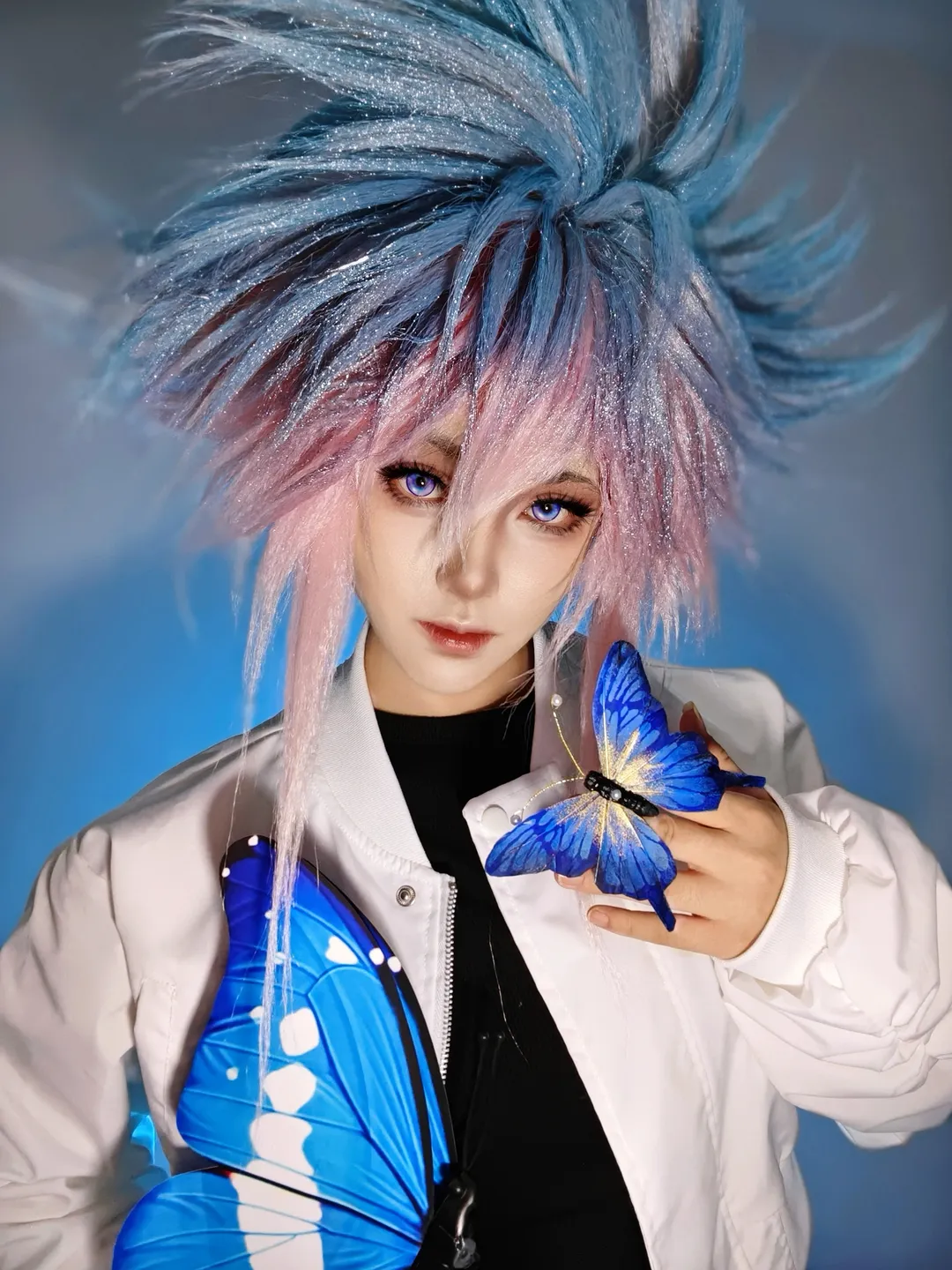 绝世唐门, 王冬cos, 斗罗大陆cosplay, 亮片假发, 蓝蝴蝶妆造 - 第2张