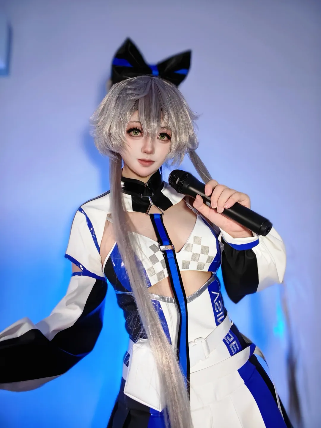 洛天依 コスプレ, バーチャル歌姫, コスプレ撮影, 二次元ファッション, ステージスタイリング