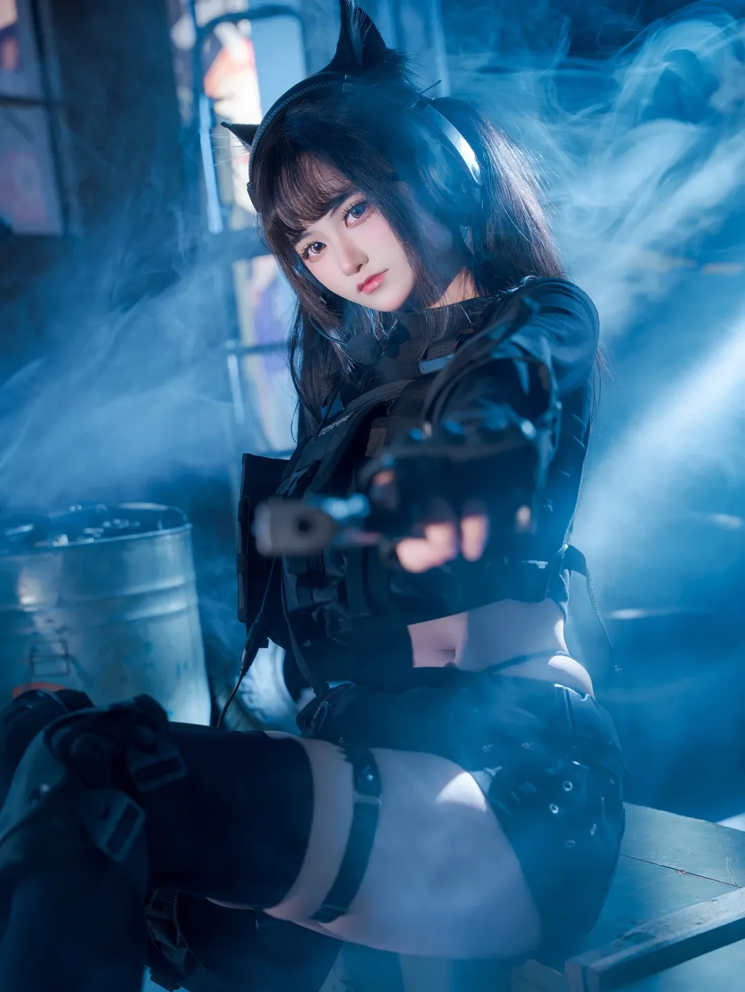 cosplay摄影, 机能风穿搭, 战术风cosplay, 武装少女写真, 工业风棚拍 - 第2张