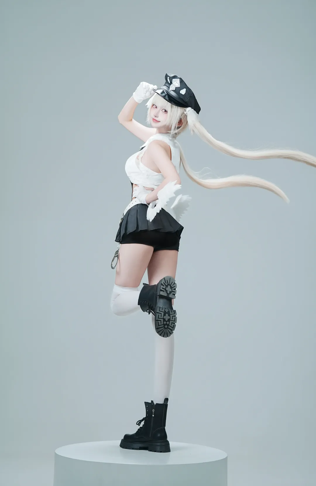 二次元撮影, 長春での撮影依頼, 楚漓コスプレ, 天使の女警, スタジオ撮影の少女 - 2枚目
