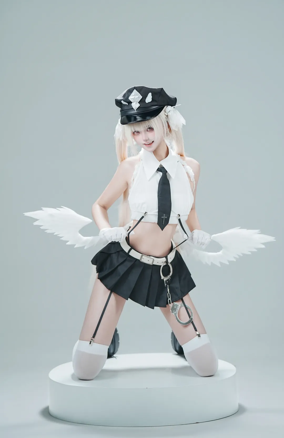CARNEADEScos, rurudo, 天使女警cosplay, 二次元摄影棚拍, 萝莉cos穿搭 - 第2张