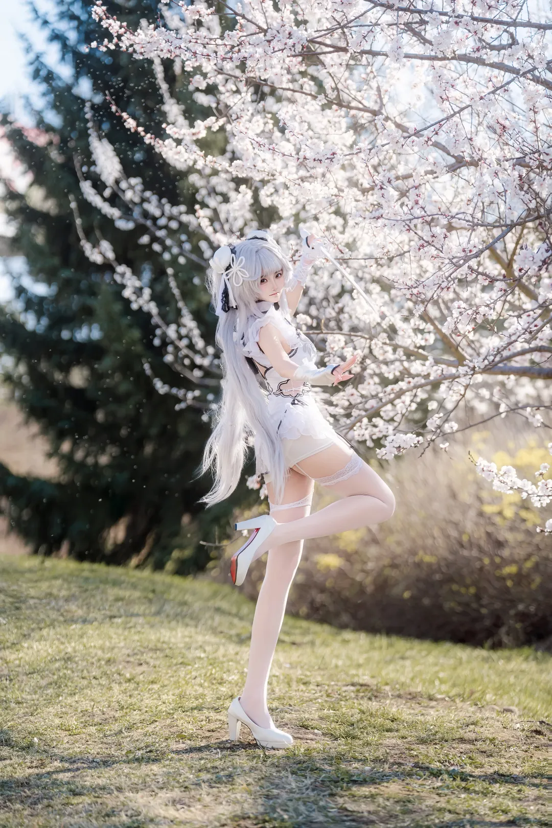 cosplay, 永劫无间, 殷紫萍cos, 玉髓冰心, 花季外景