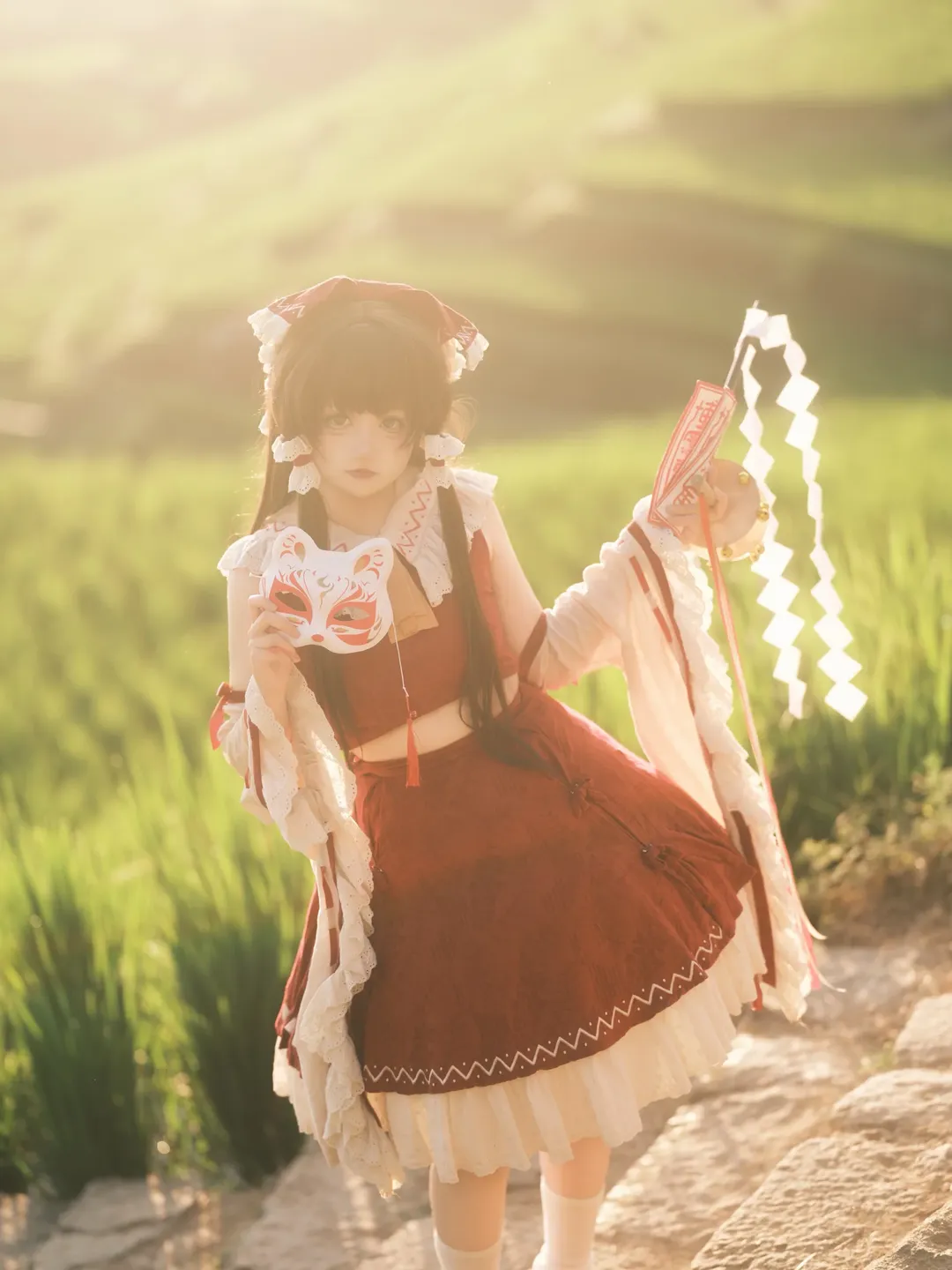 博丽灵梦cos, 东方project, 和风cos, cosplay摄影, 梯田外景 - 第7张