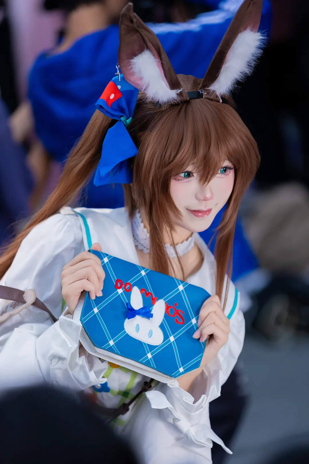 Convention photos, Arknights, Amiya cosplay, Twin-tail hairstyle, ACG Cosplayer - Image 1