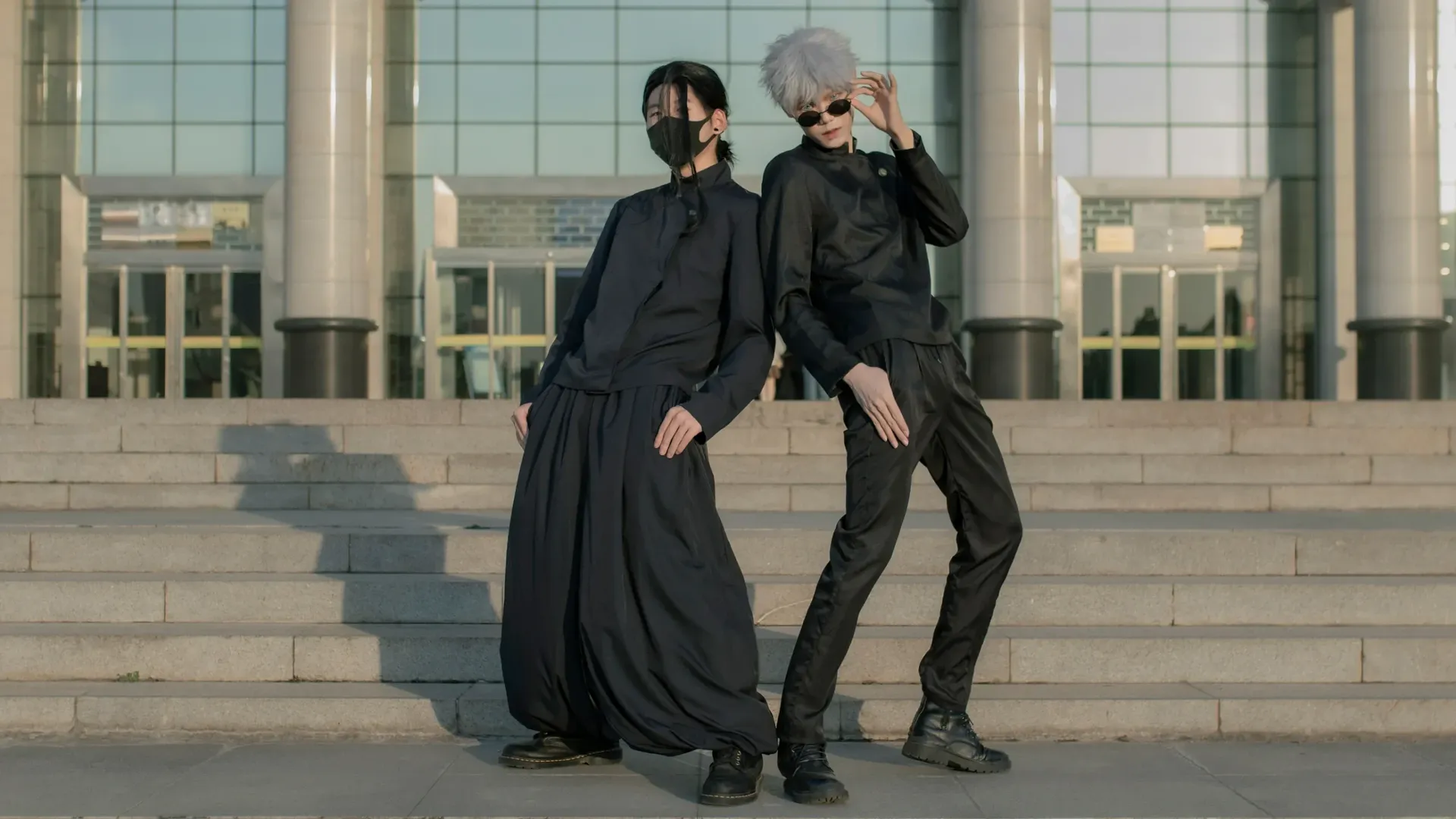 漫展返图, cosplay正片, 咒术回战, 五条悟cos, 高专制服 - 第2张