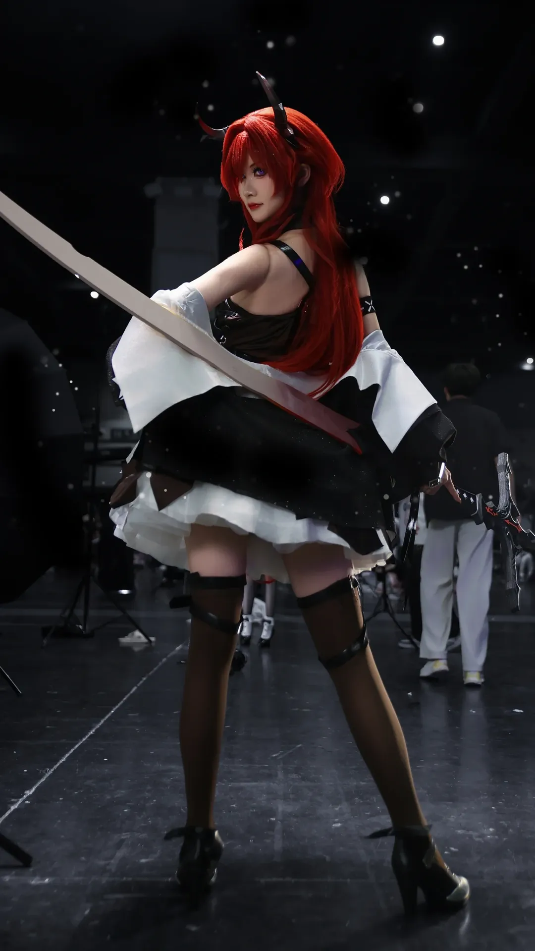 漫展返图, 明日方舟, 史尔特尔cos, cosplay摄影, 二次元穿搭