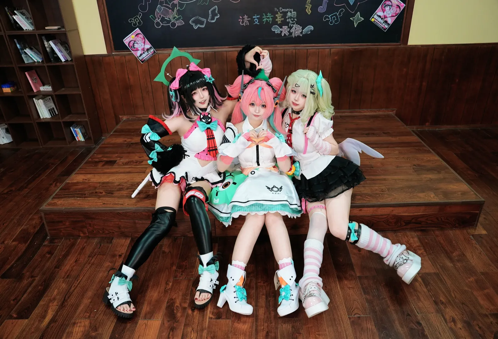 绝区零, 千夏cos, 爱芮cos, 南宫羽cos, 校园cosplay - 第1张