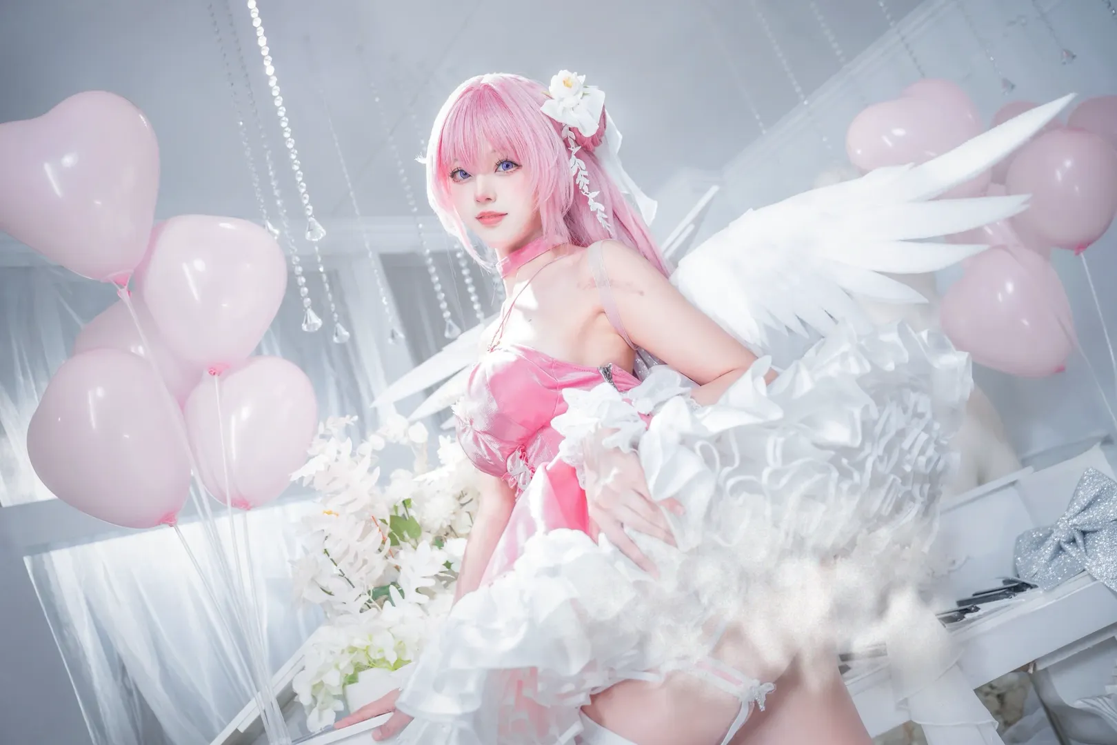 天使翅膀, 粉色假发, cosplay写真, 桃乐丝cos, Nikke - 第3张