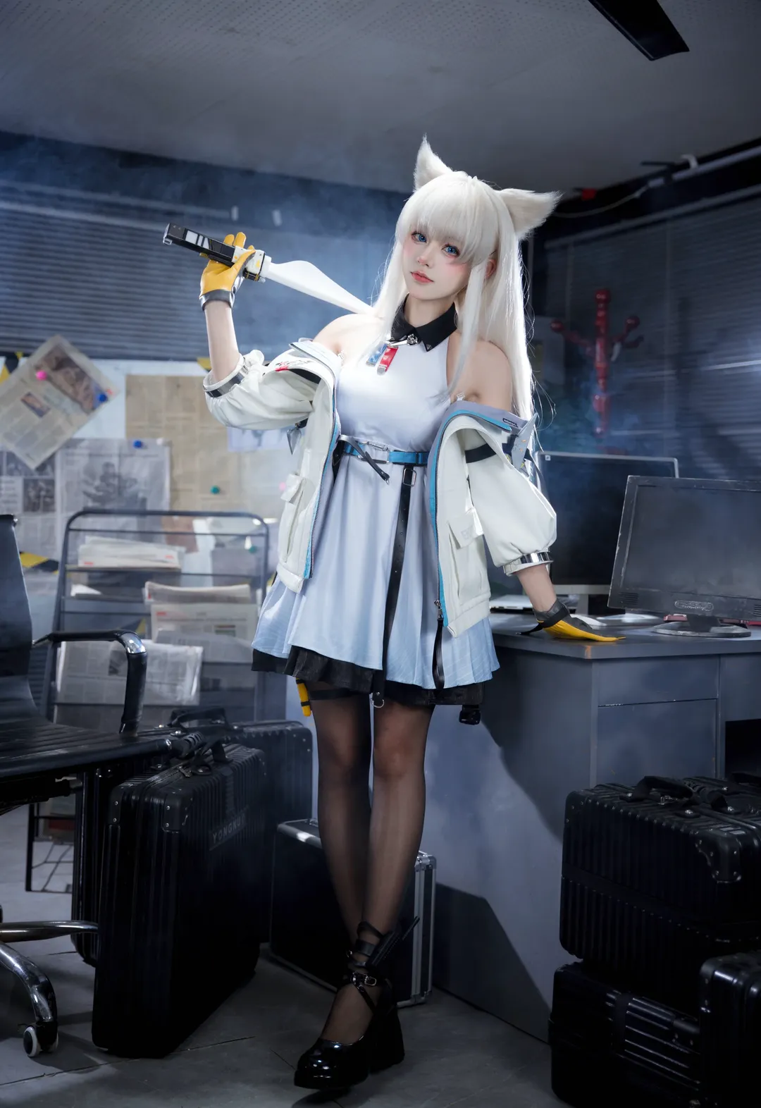 漫展摄影, 兽耳cosplay, 佩丽卡cos, 终末地, 战术风c服 - 第3张