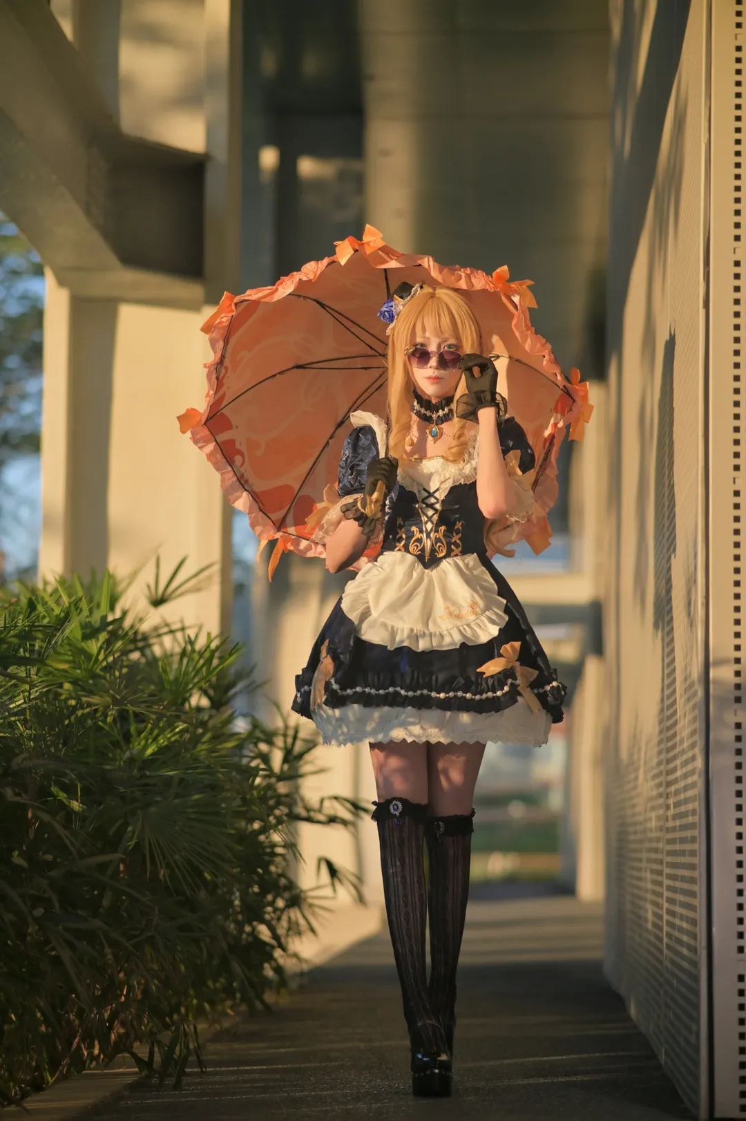 原神, 漫展摄影, cosplay场照, 娜维娅cos, 外景人像 - 第1张