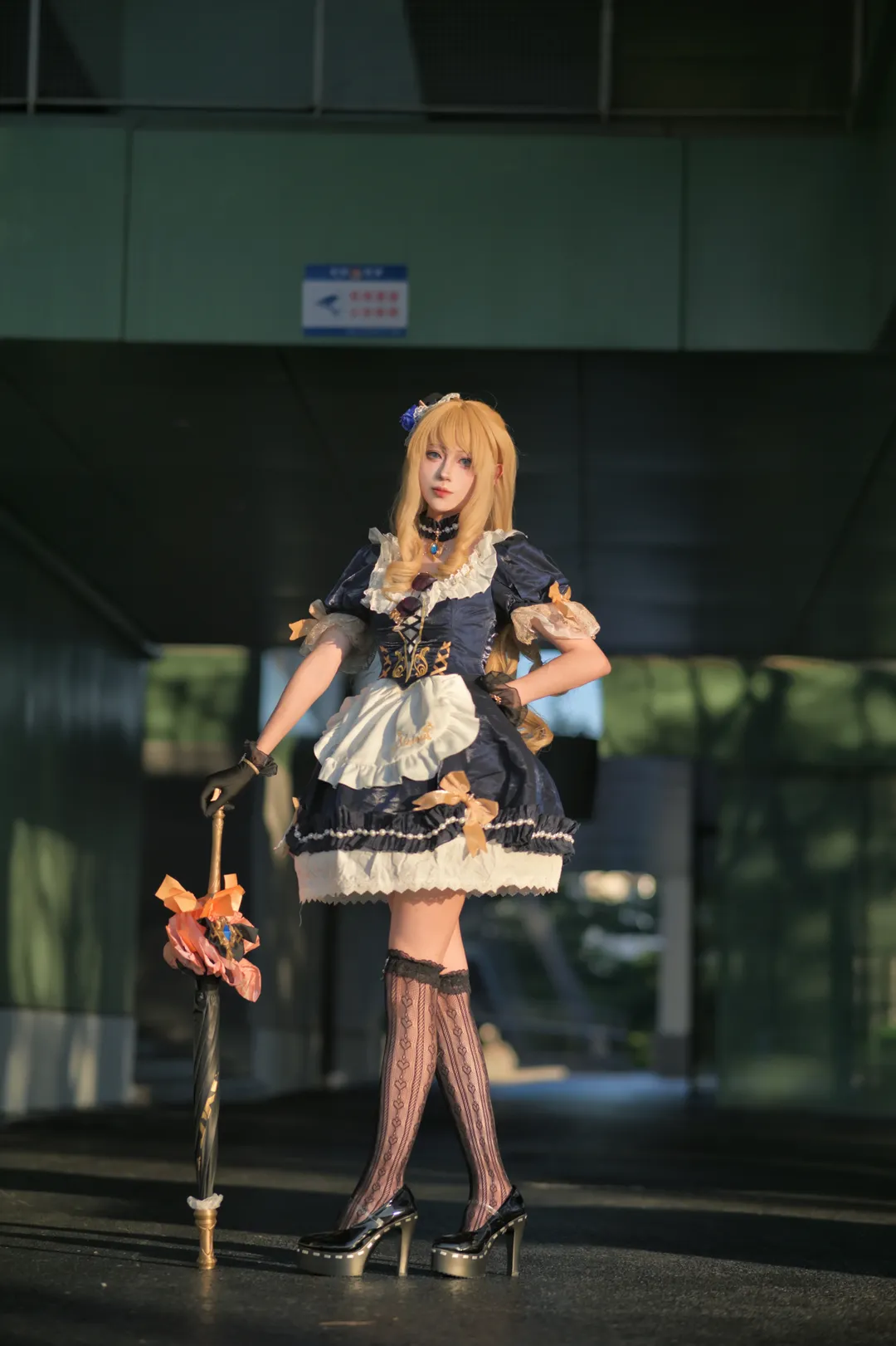原神, 漫展摄影, cosplay场照, 娜维娅cos, 外景人像 - 第5张