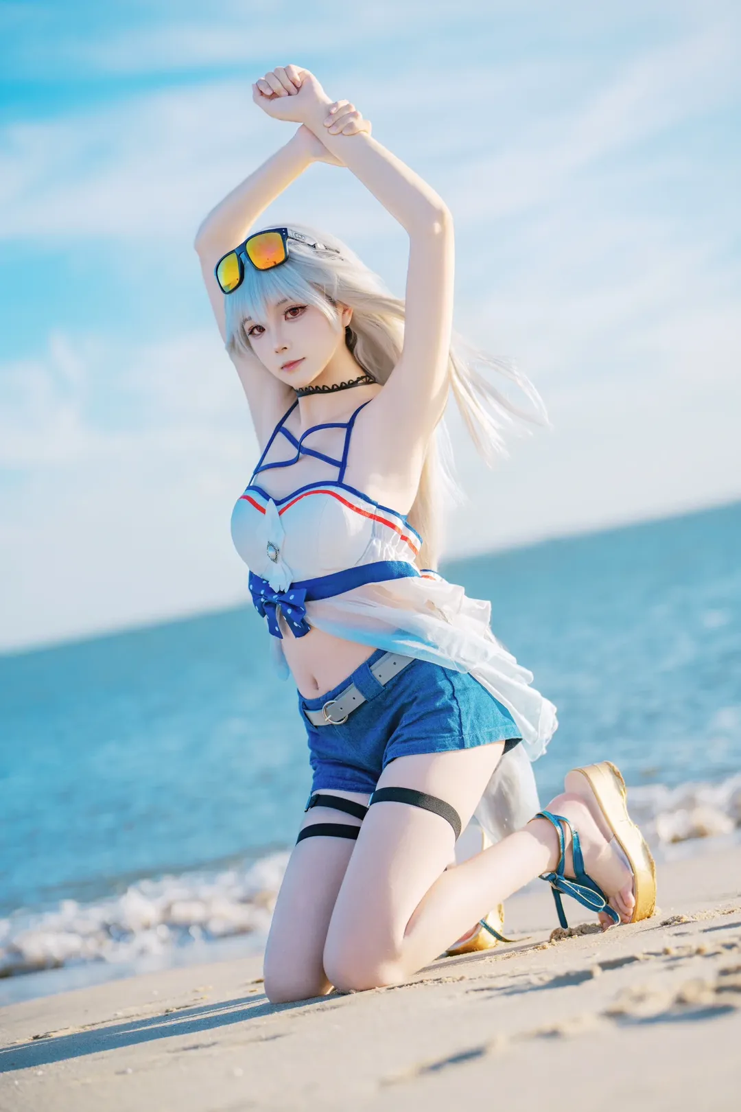 二次元撮影, 水着コスプレ, アークナイツ, スカジ コスプレ, 砂浜ロケ